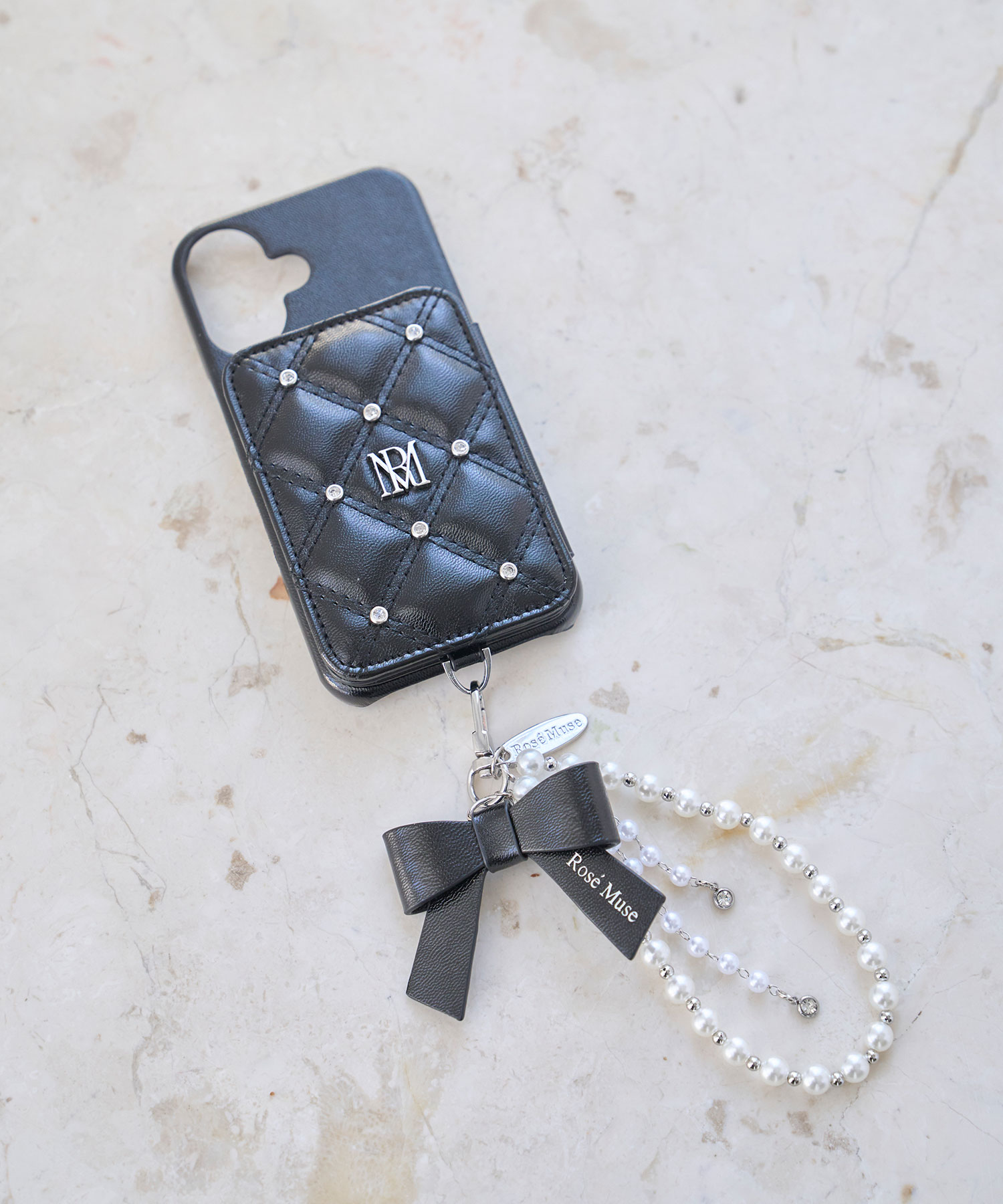 ロゼミューズ スマホケース iPhone15 ブラック Quilting iPhone case 