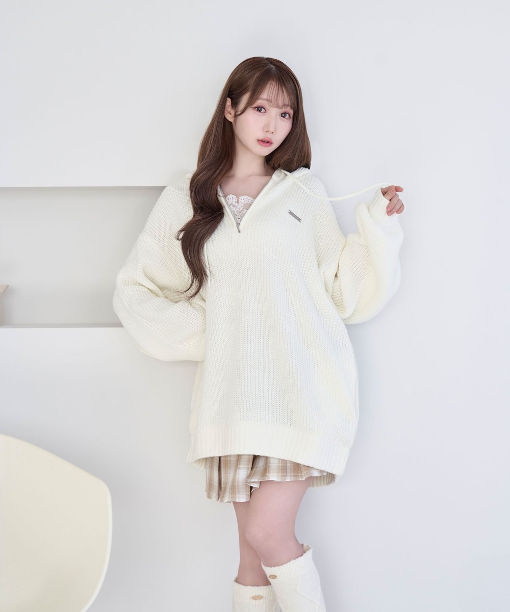 Over sized half zip hoodie – BUNNY APARTMENT