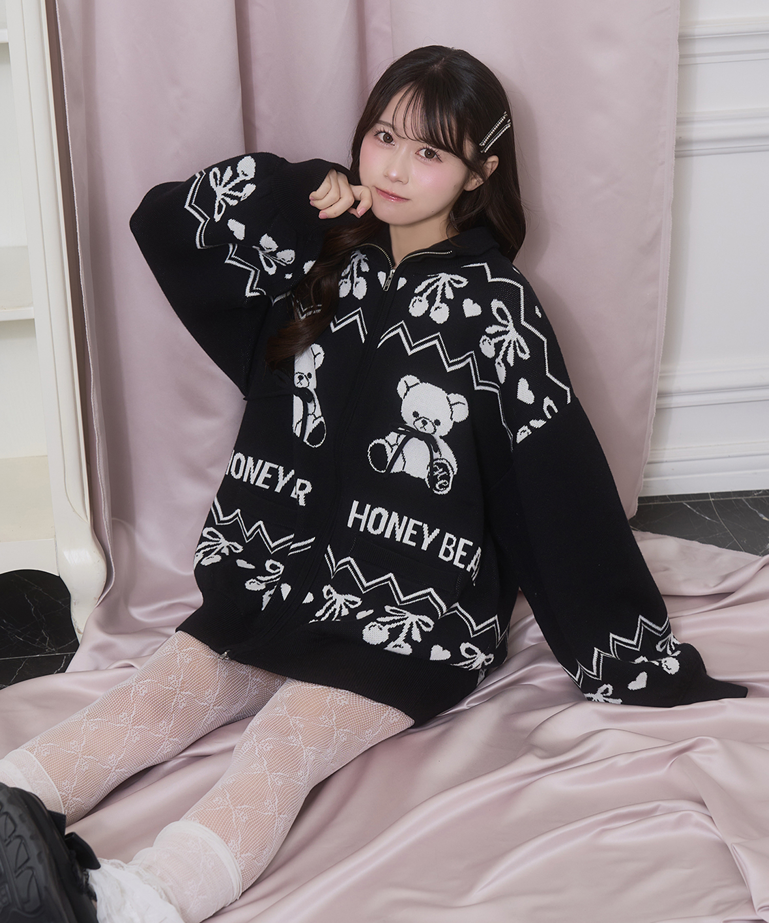 くまチェリージャガードジップブルゾン