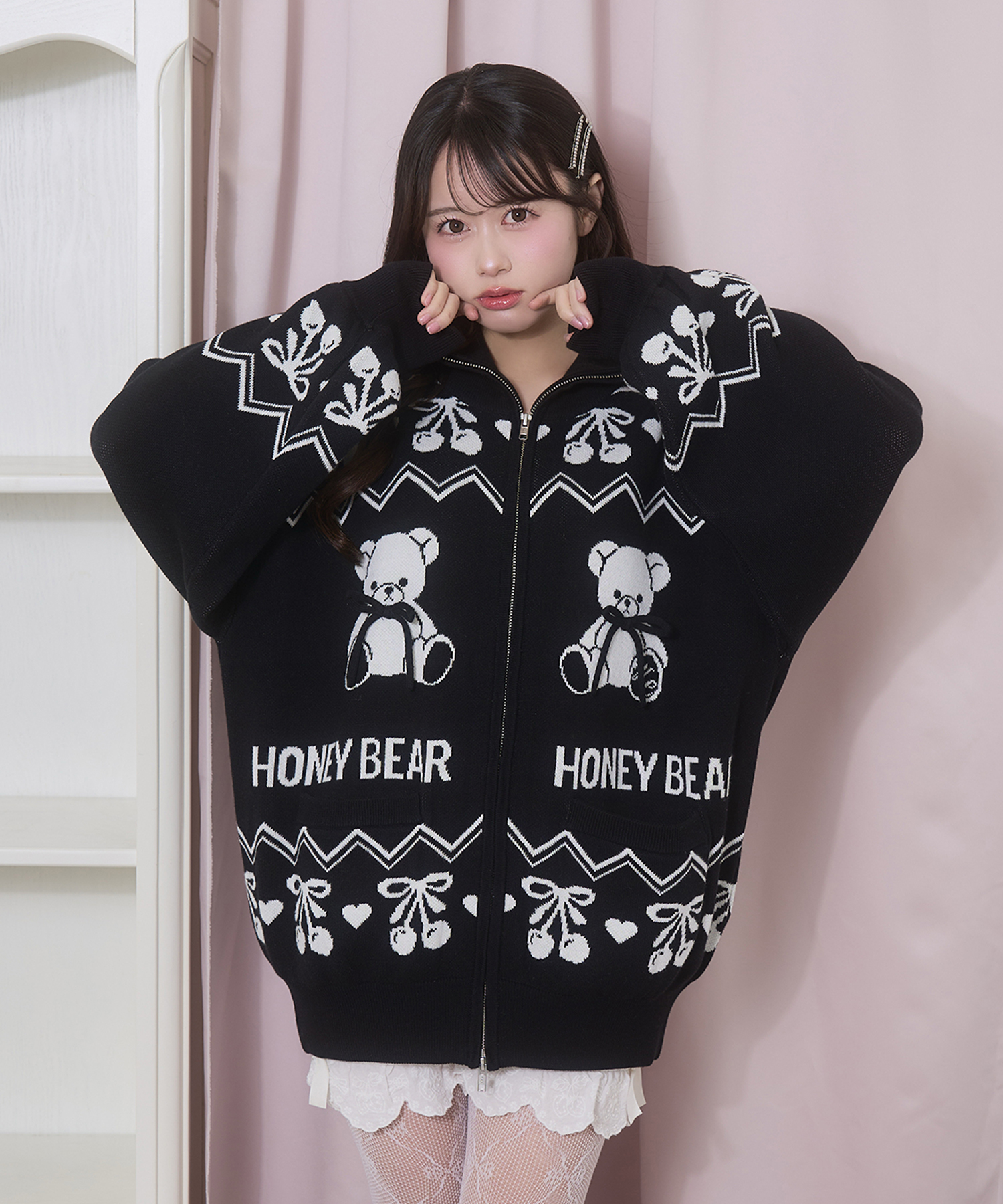 くまチェリージャガードジップブルゾン