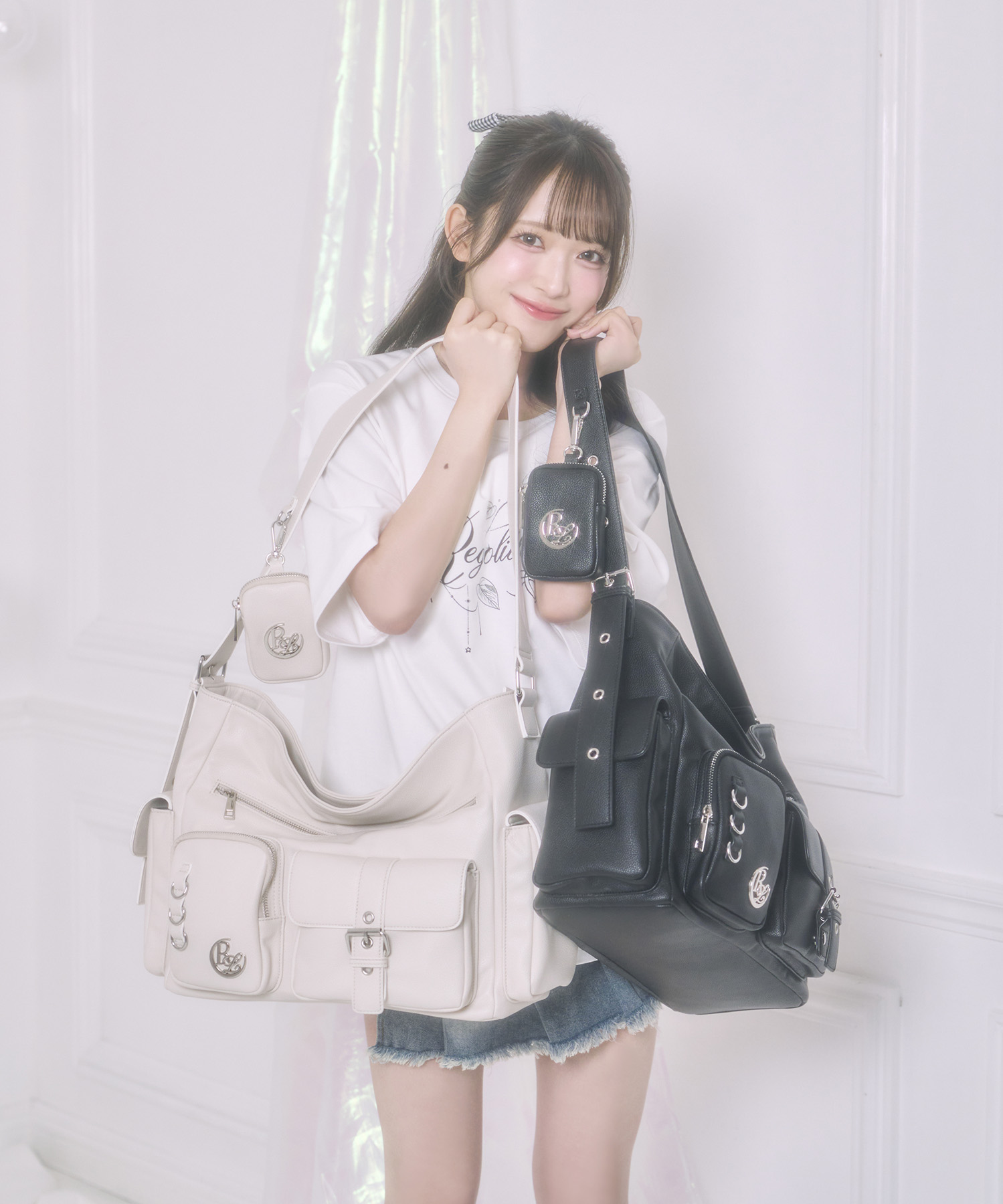 メニーポケットメッセンジャーバッグ / ブラック