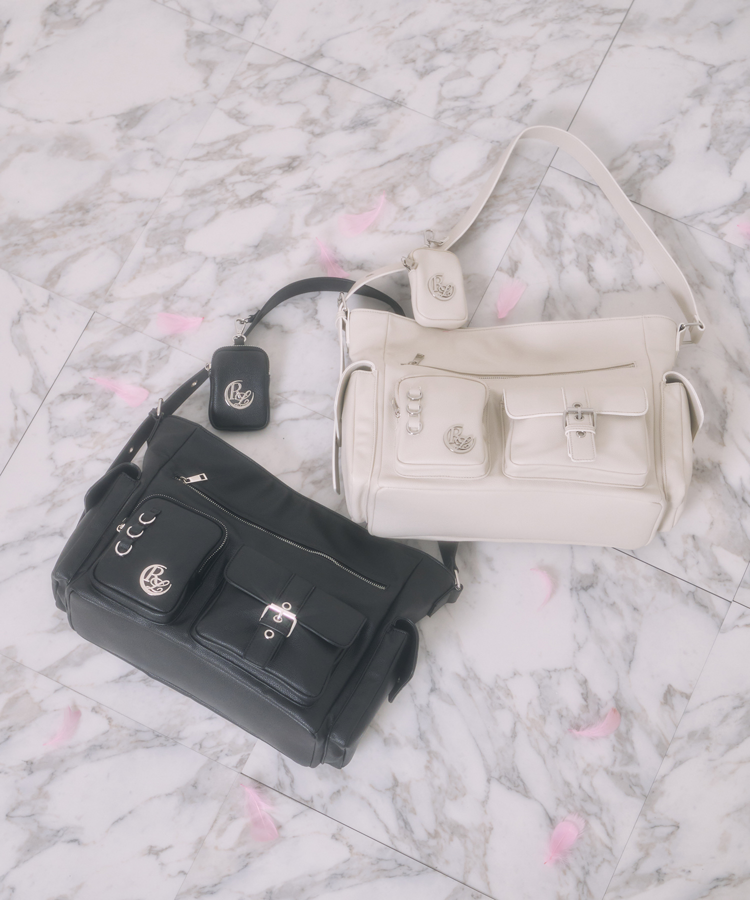 メニーポケットメッセンジャーバッグ / ブラック