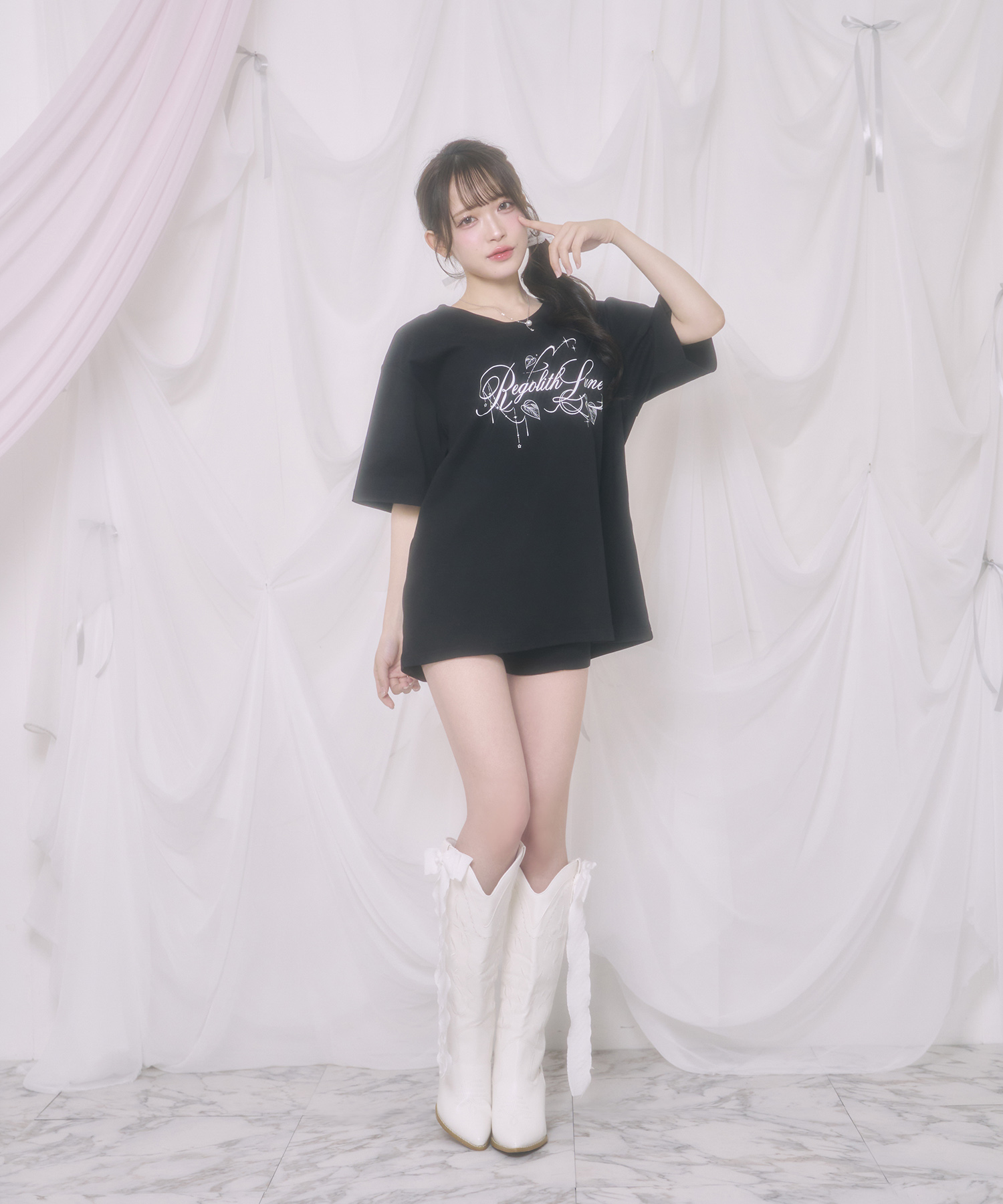 UNISEX Regolith Lune Tシャツ / ブラック