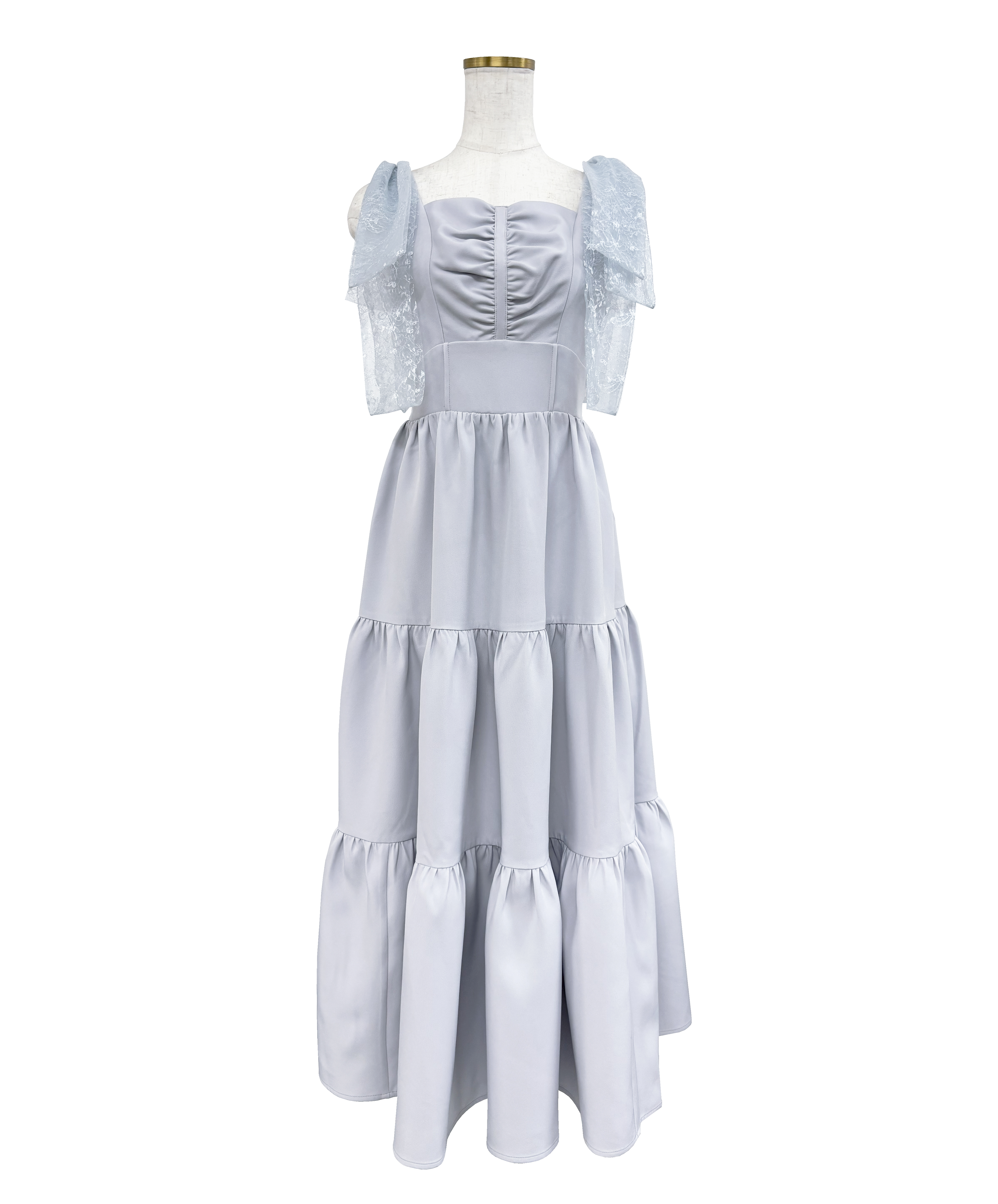 Lace ribbon tiered dress
