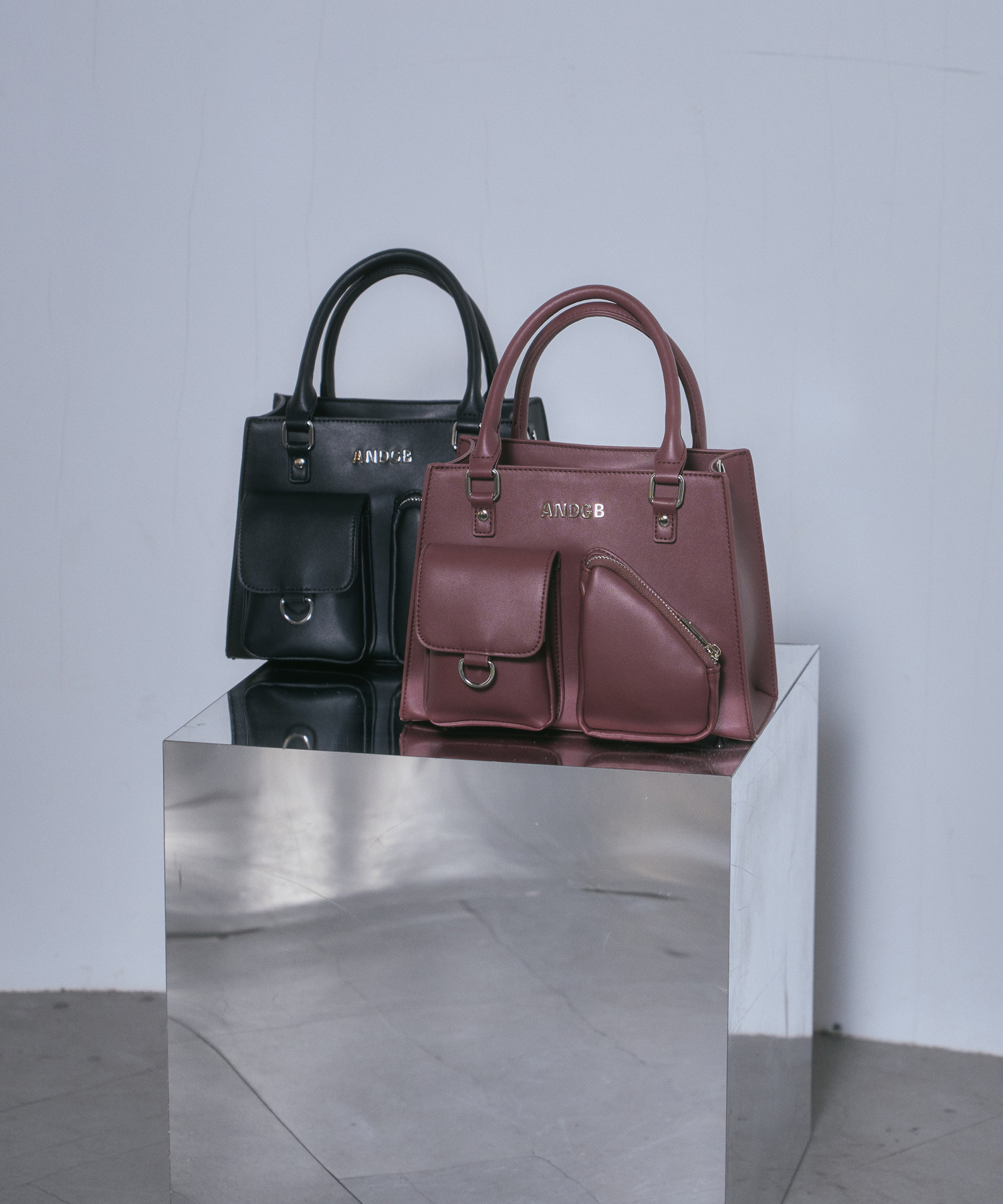 バラエティポケットショルダーバッグ