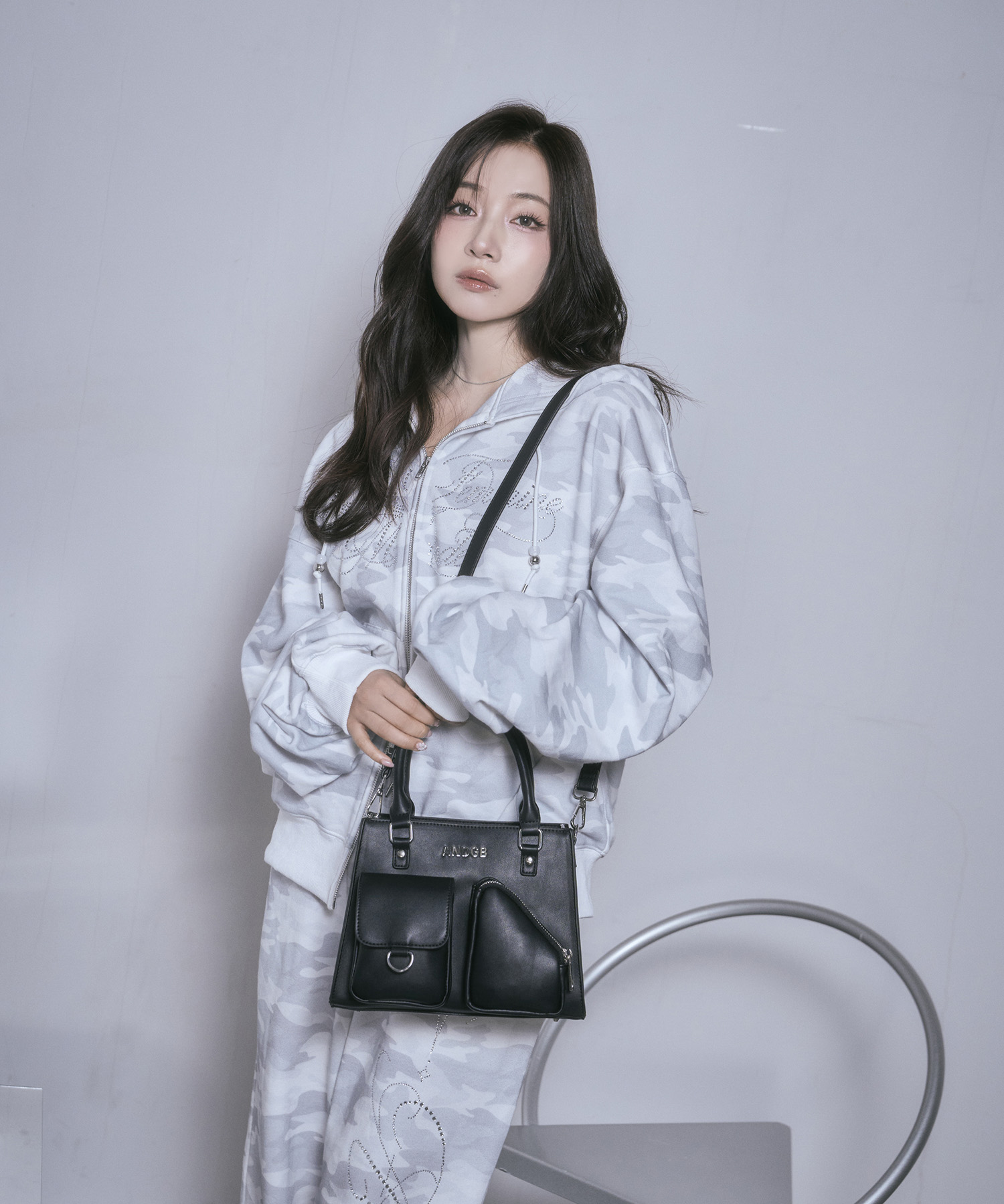 バラエティポケットショルダーバッグ