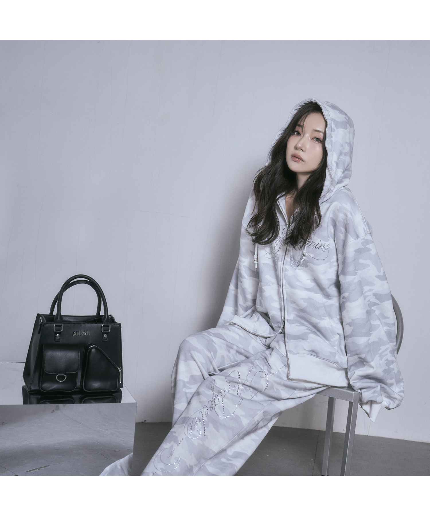 バラエティポケットショルダーバッグ