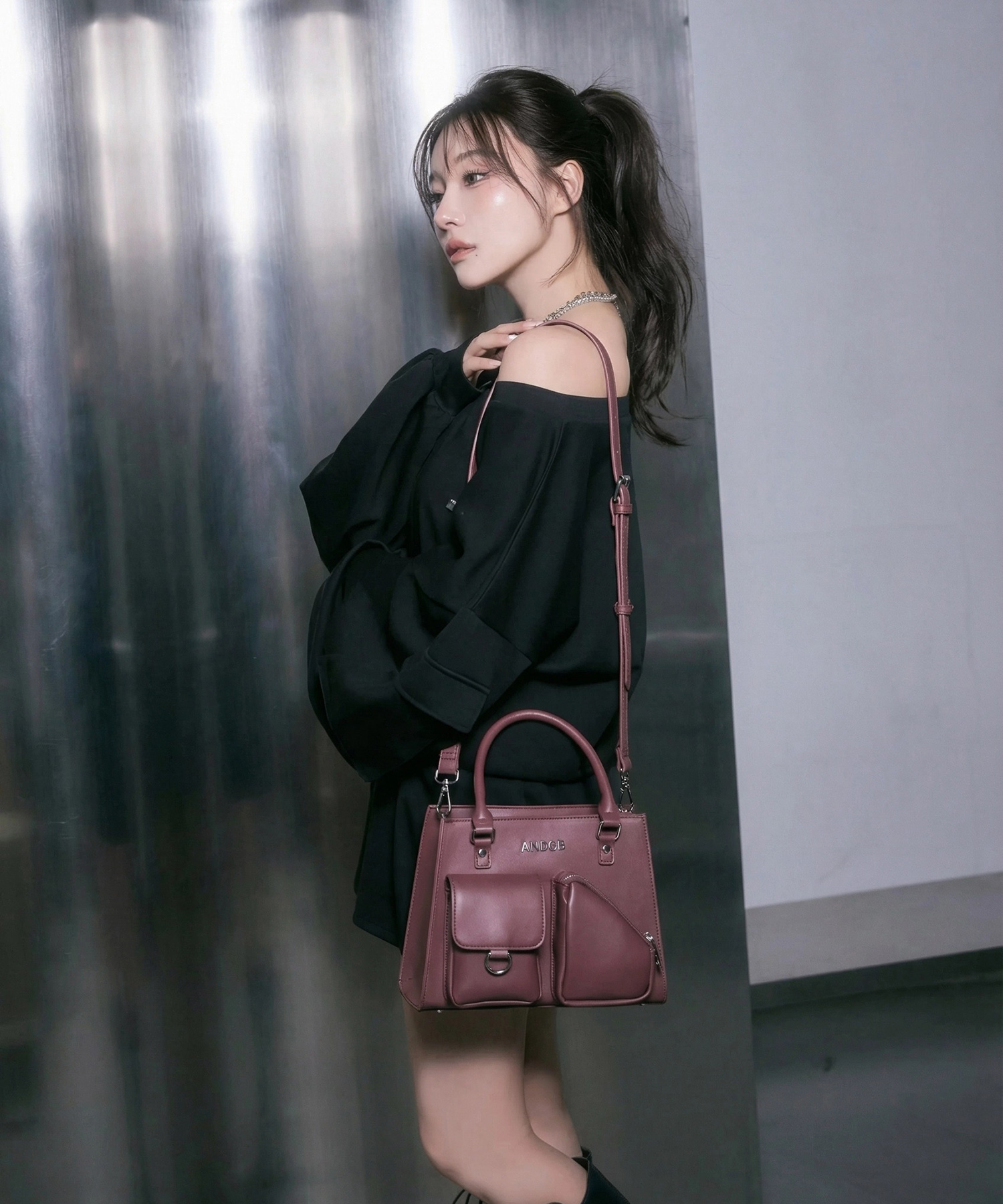 バラエティポケットショルダーバッグ