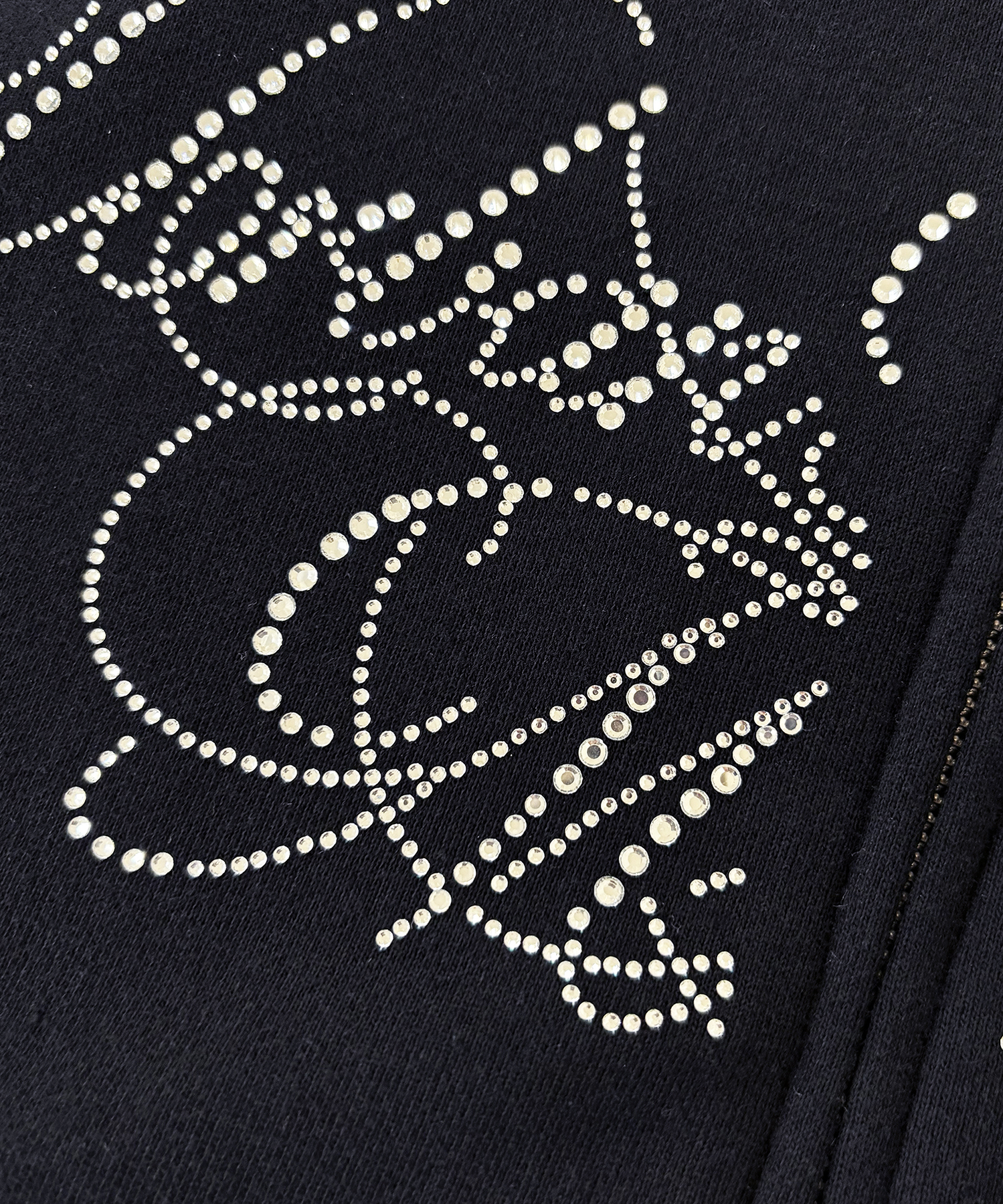 ラインストーンロゴジップパーカー