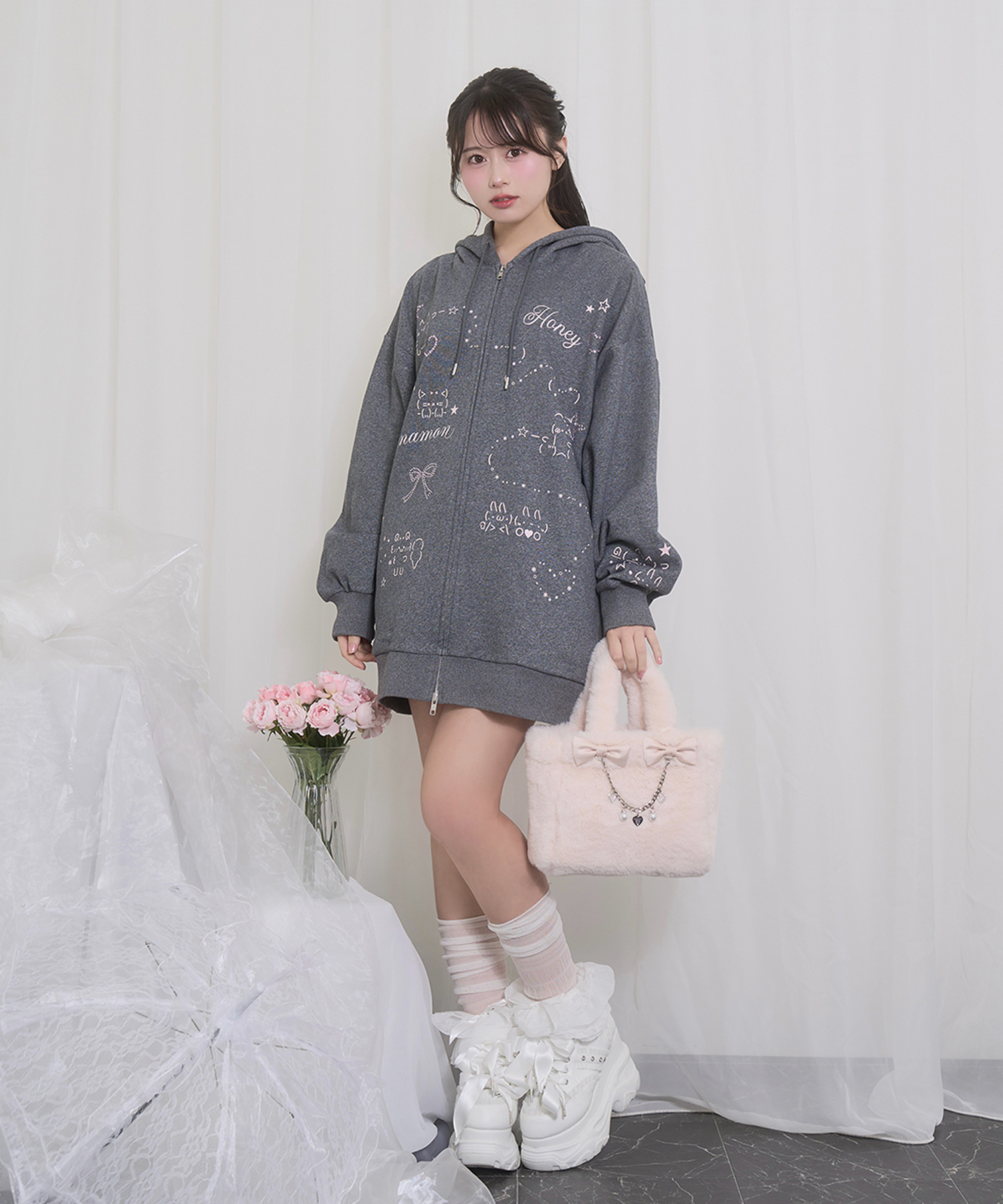 EMOJIジップパーカー