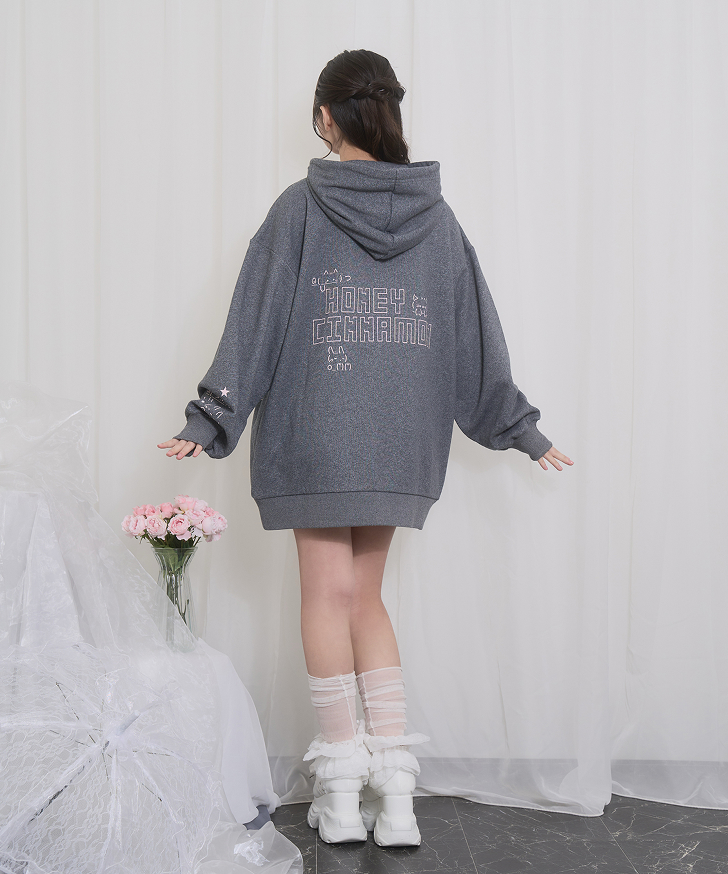 EMOJIジップパーカー