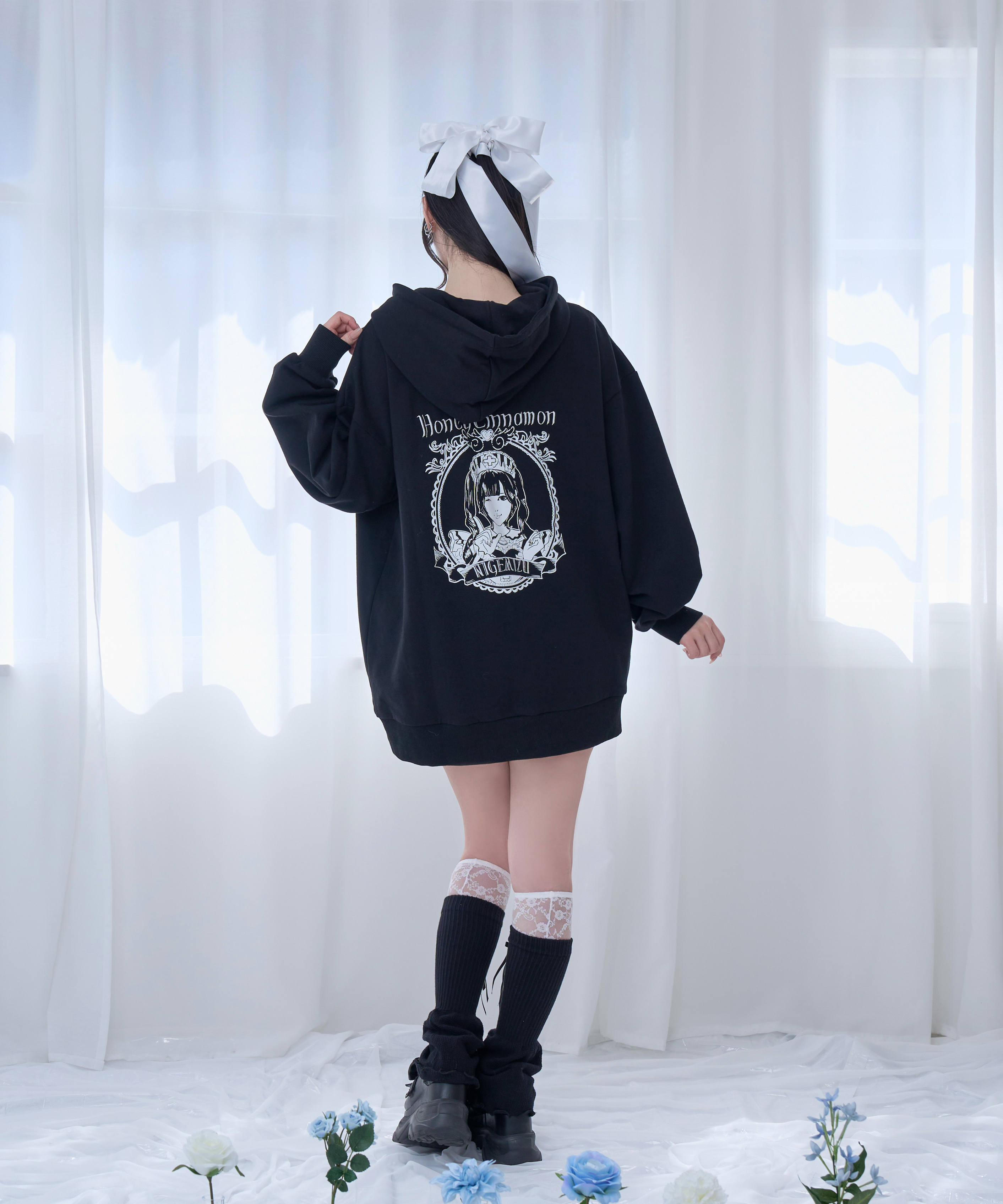 【逃げ水あむcollaboration】バックイラストジップパーカー