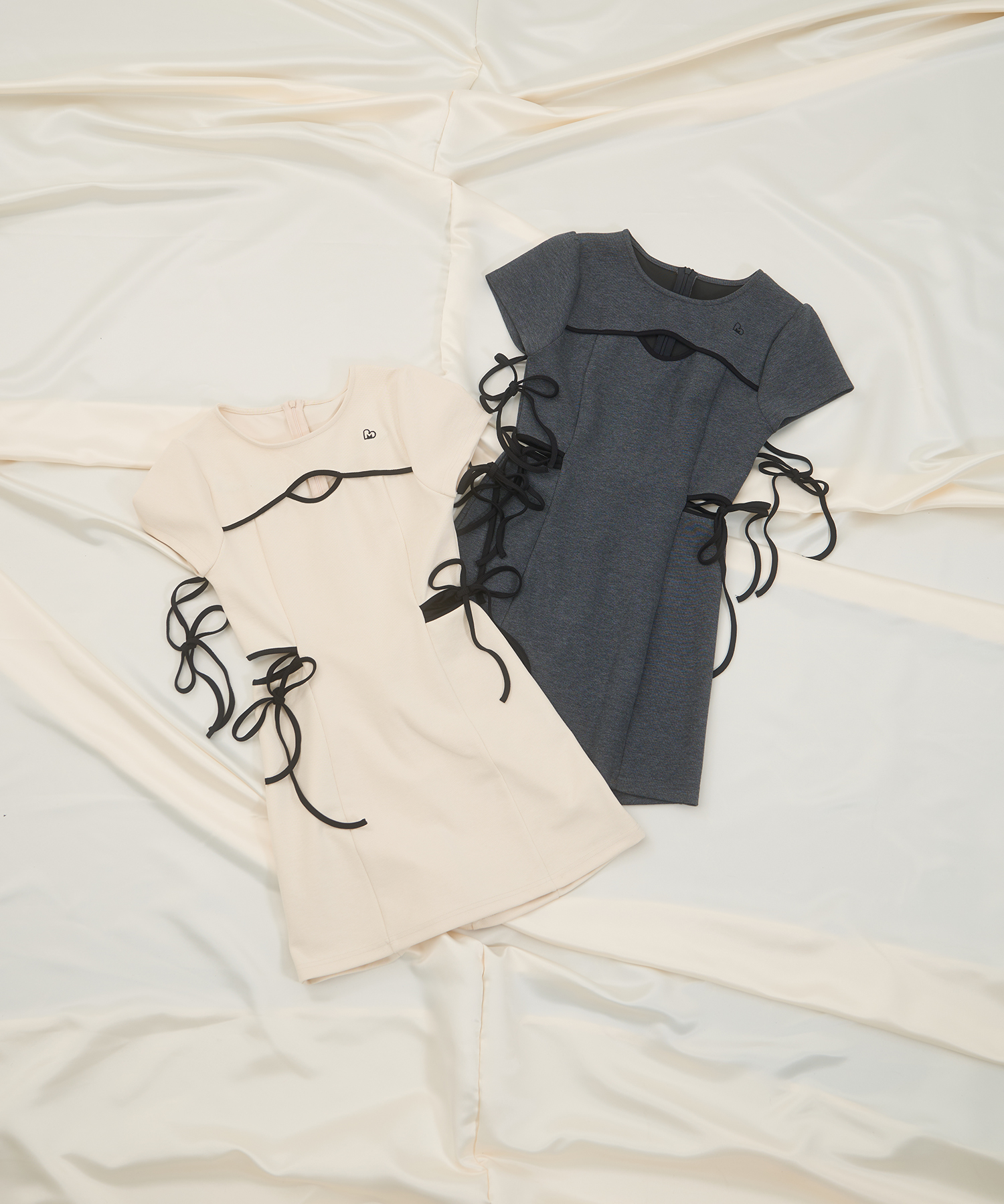 パイピングカットアウトワンピース / アイボリー