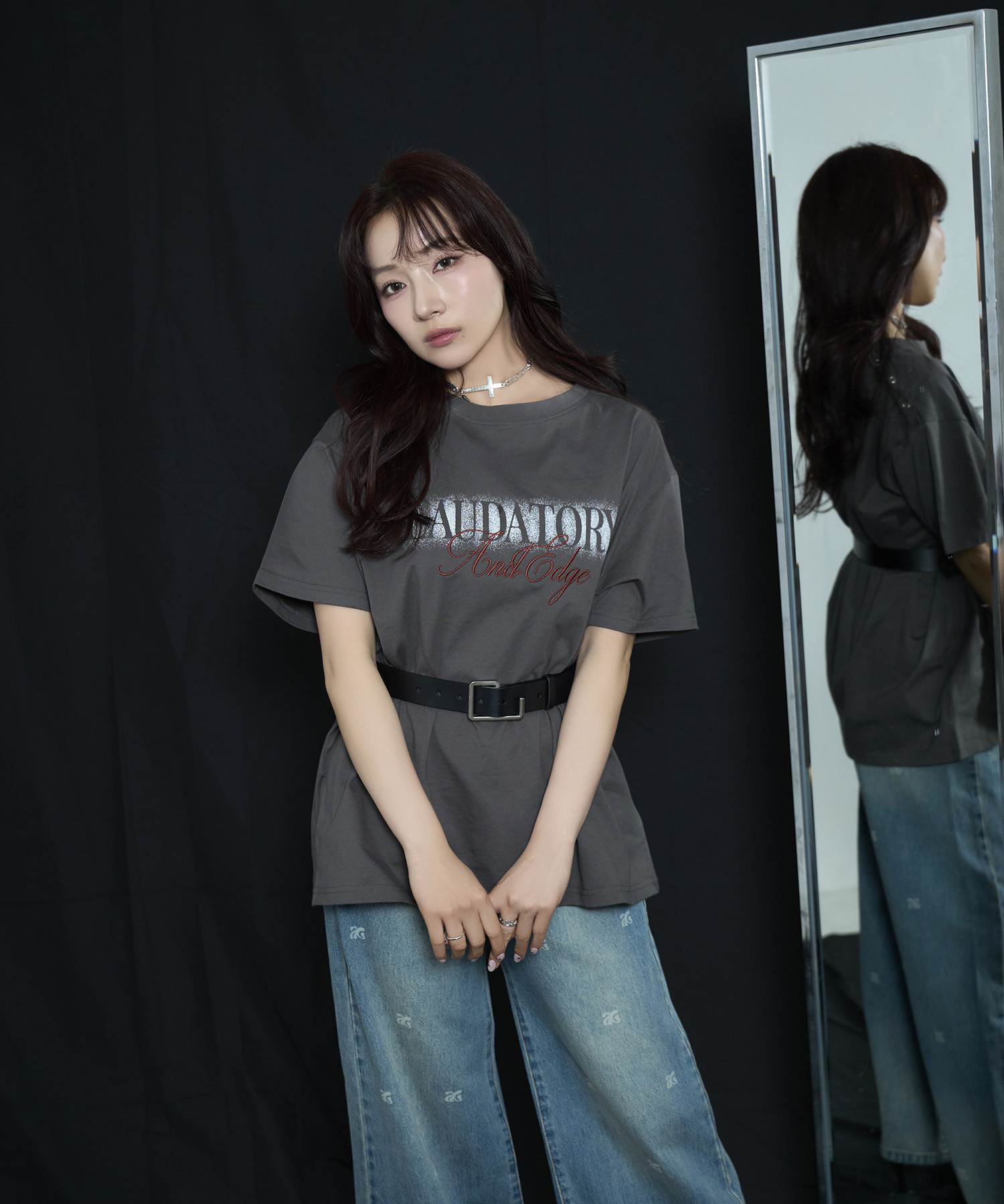 スプレープリントTシャツ