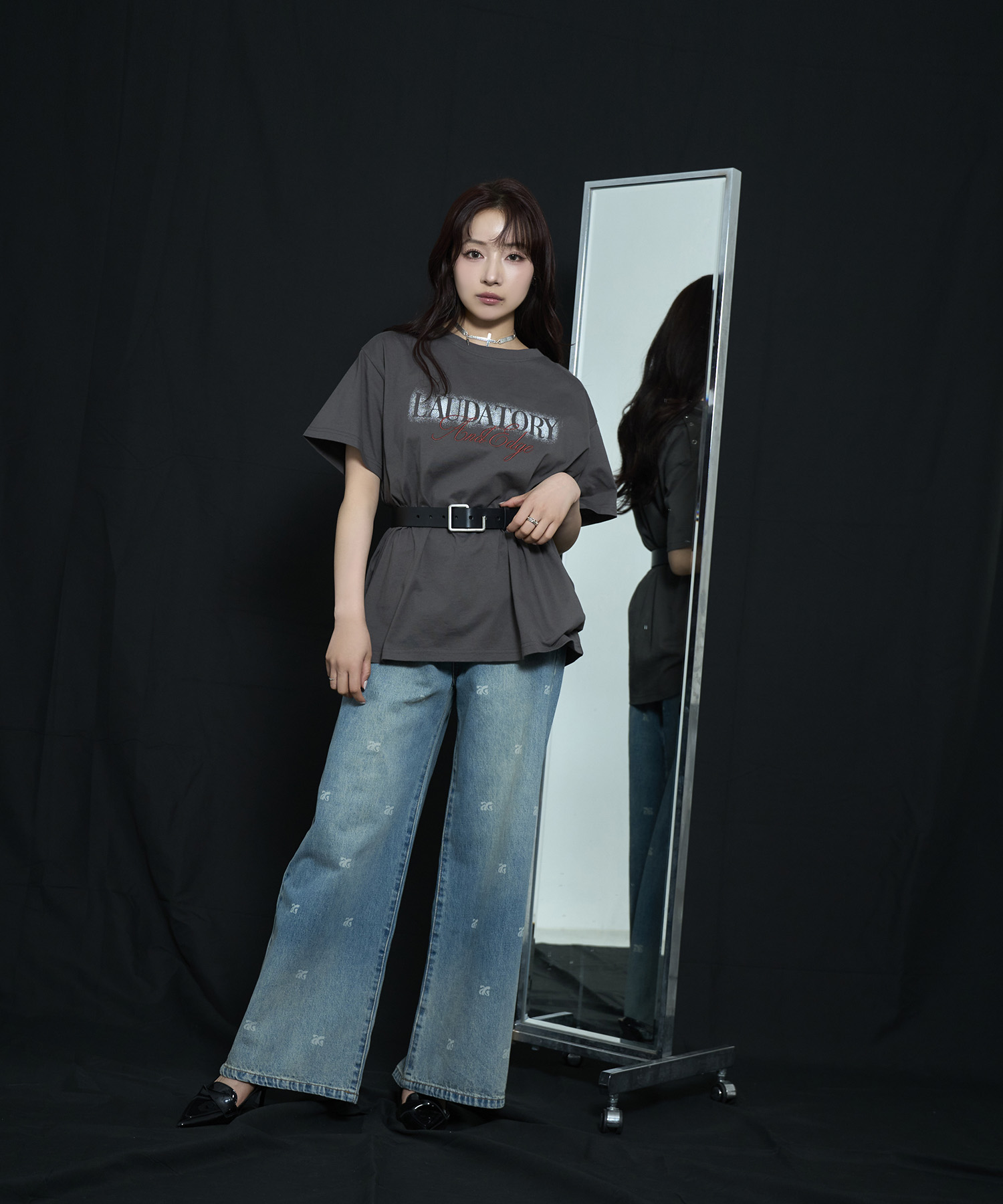 スプレープリントTシャツ