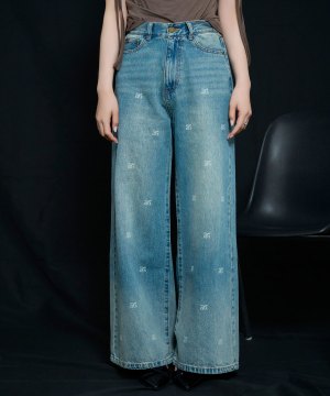 モノグラムロゴデニムパンツ