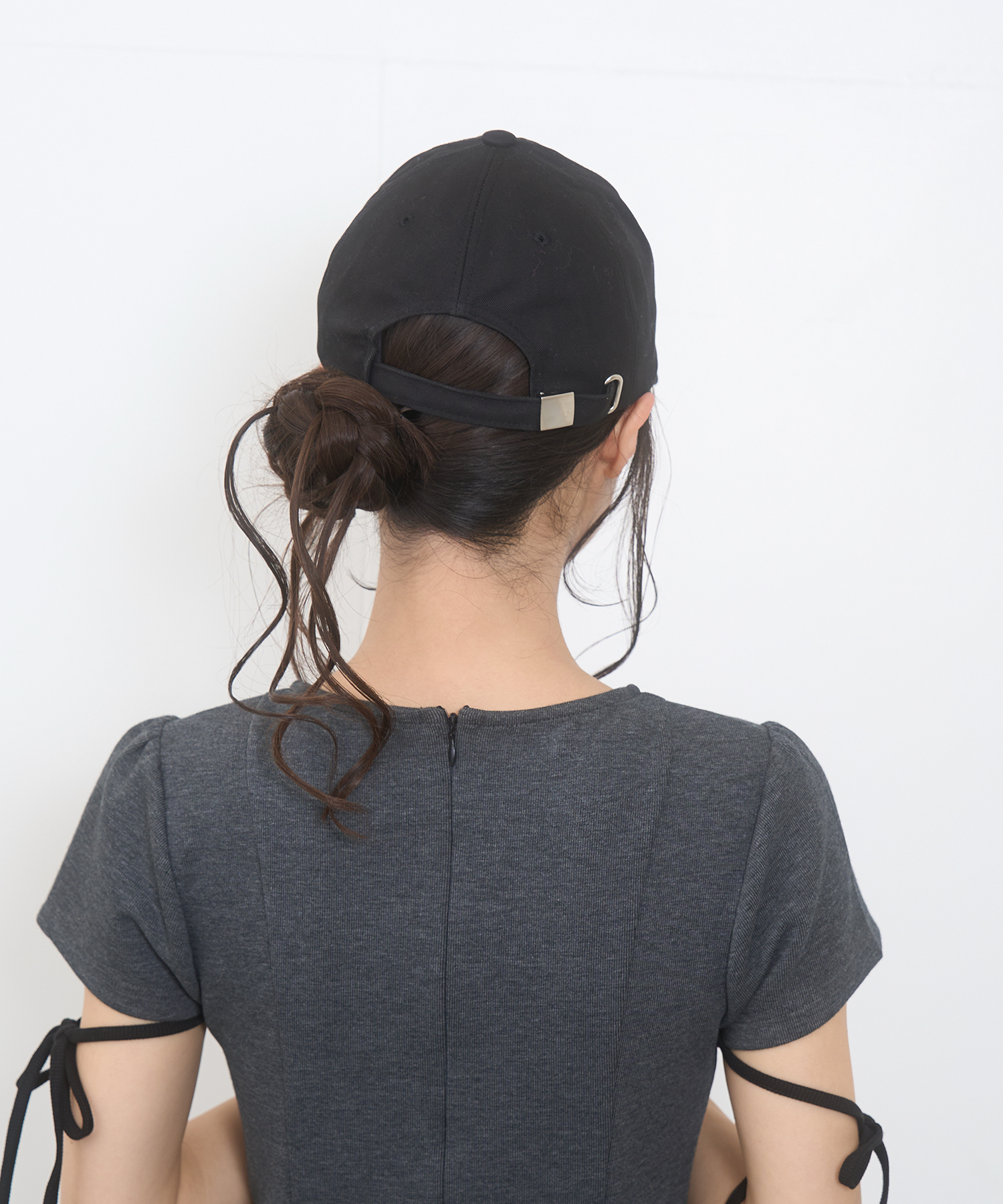 ビジューロゴキャップ