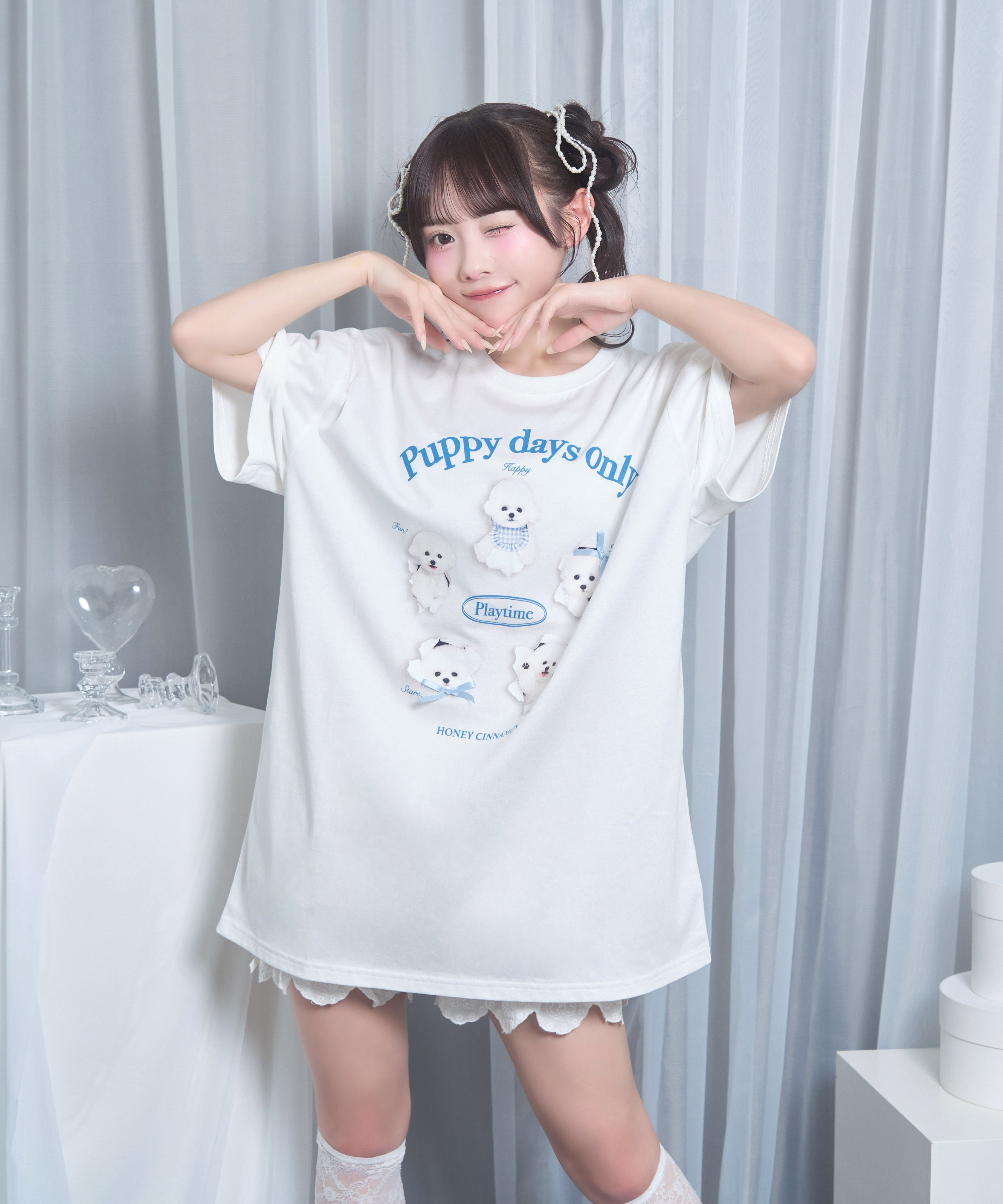 playing dog Tシャツ