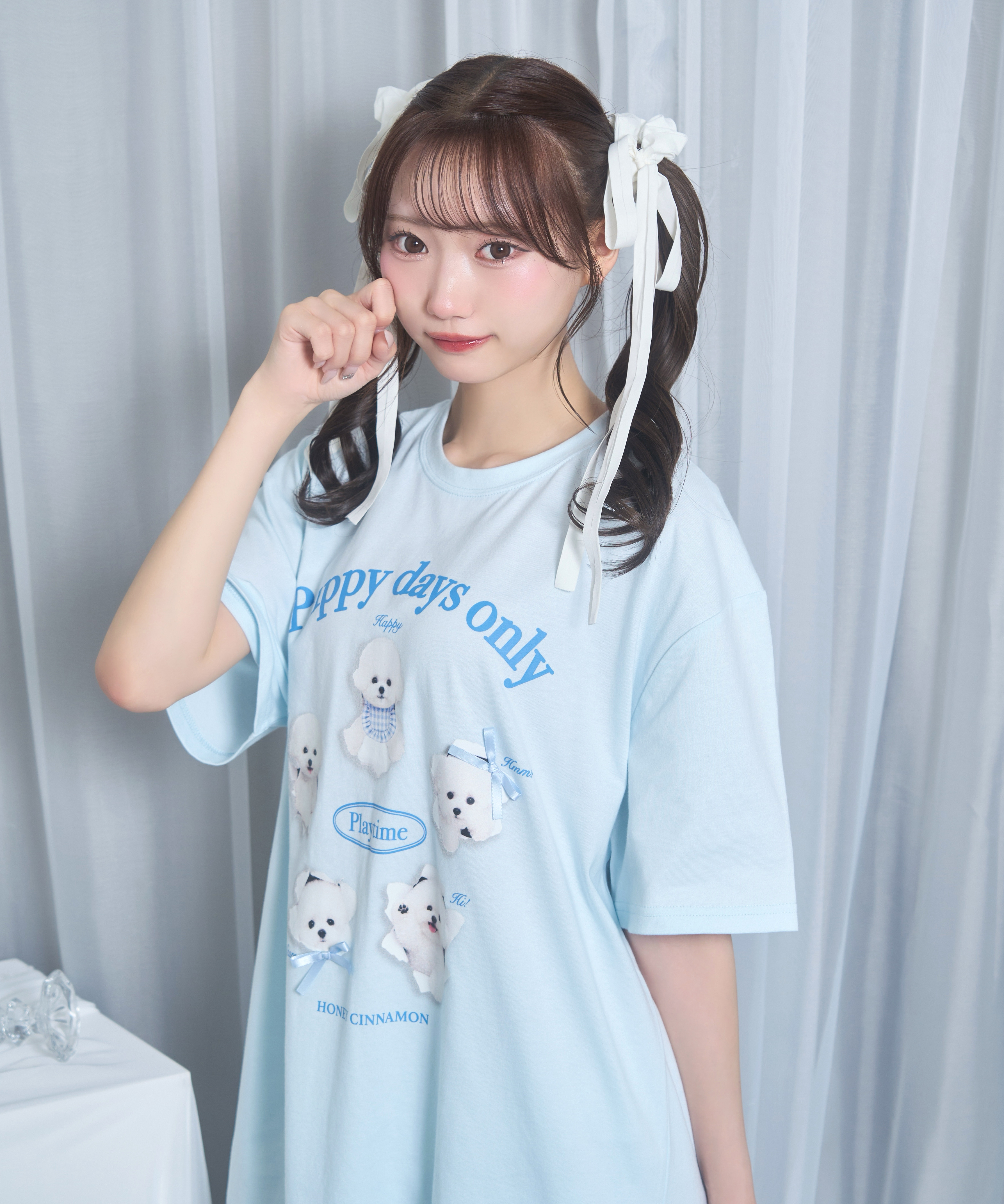 playing dog Tシャツ