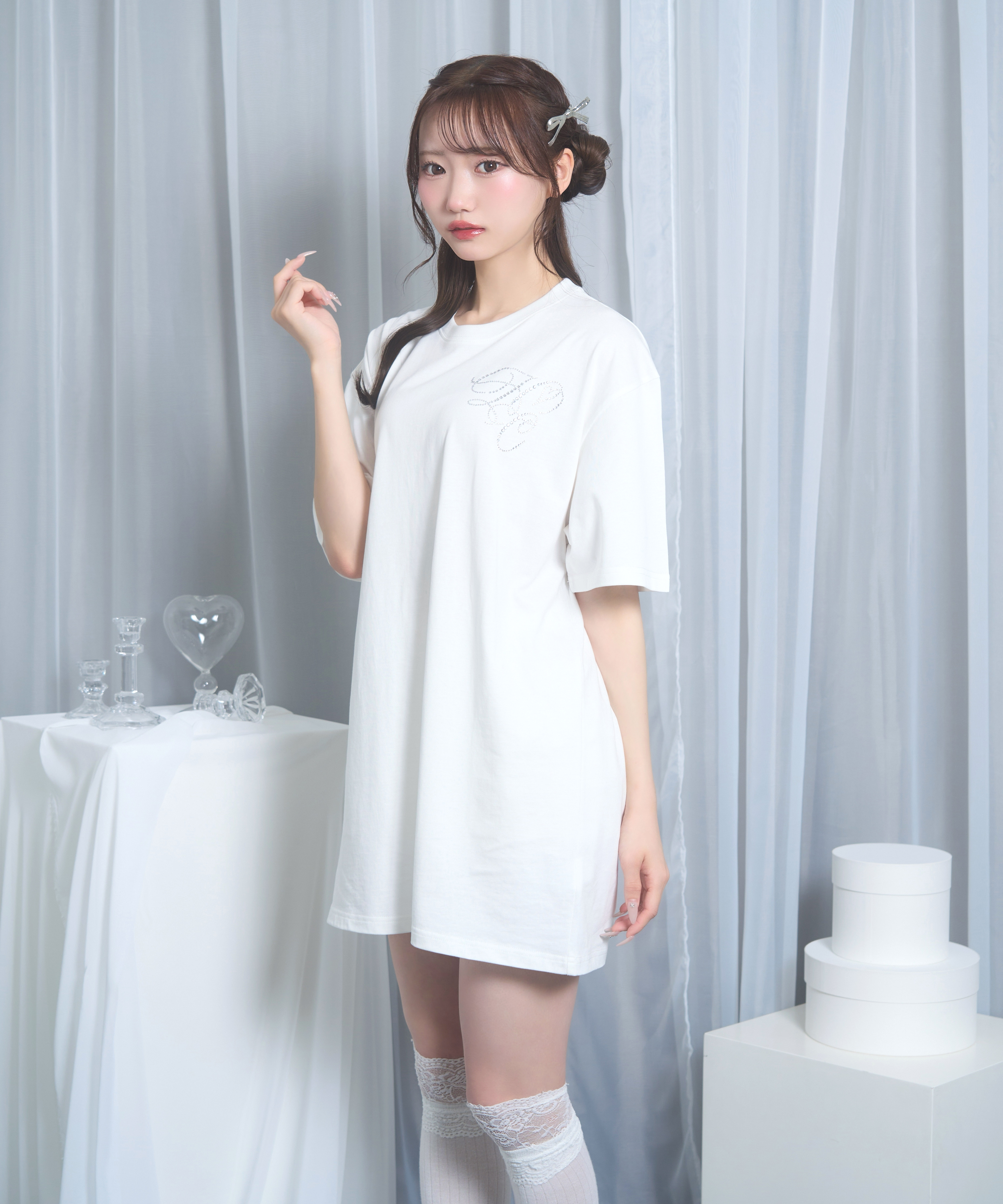 dog charm Tシャツ