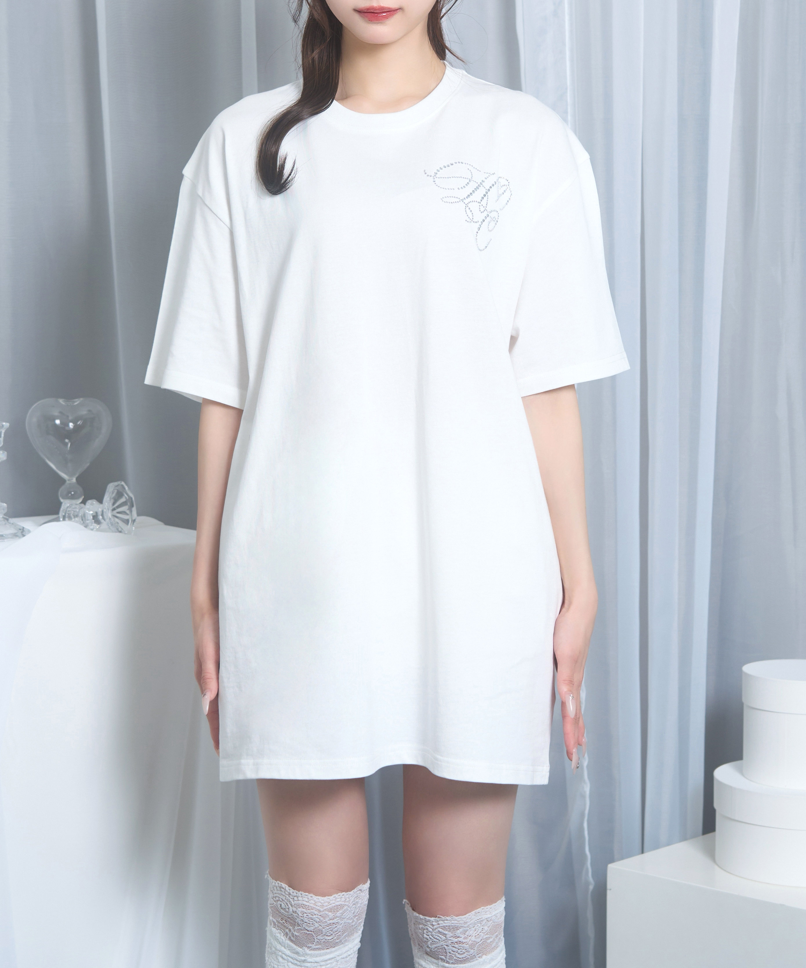 dog charm Tシャツ