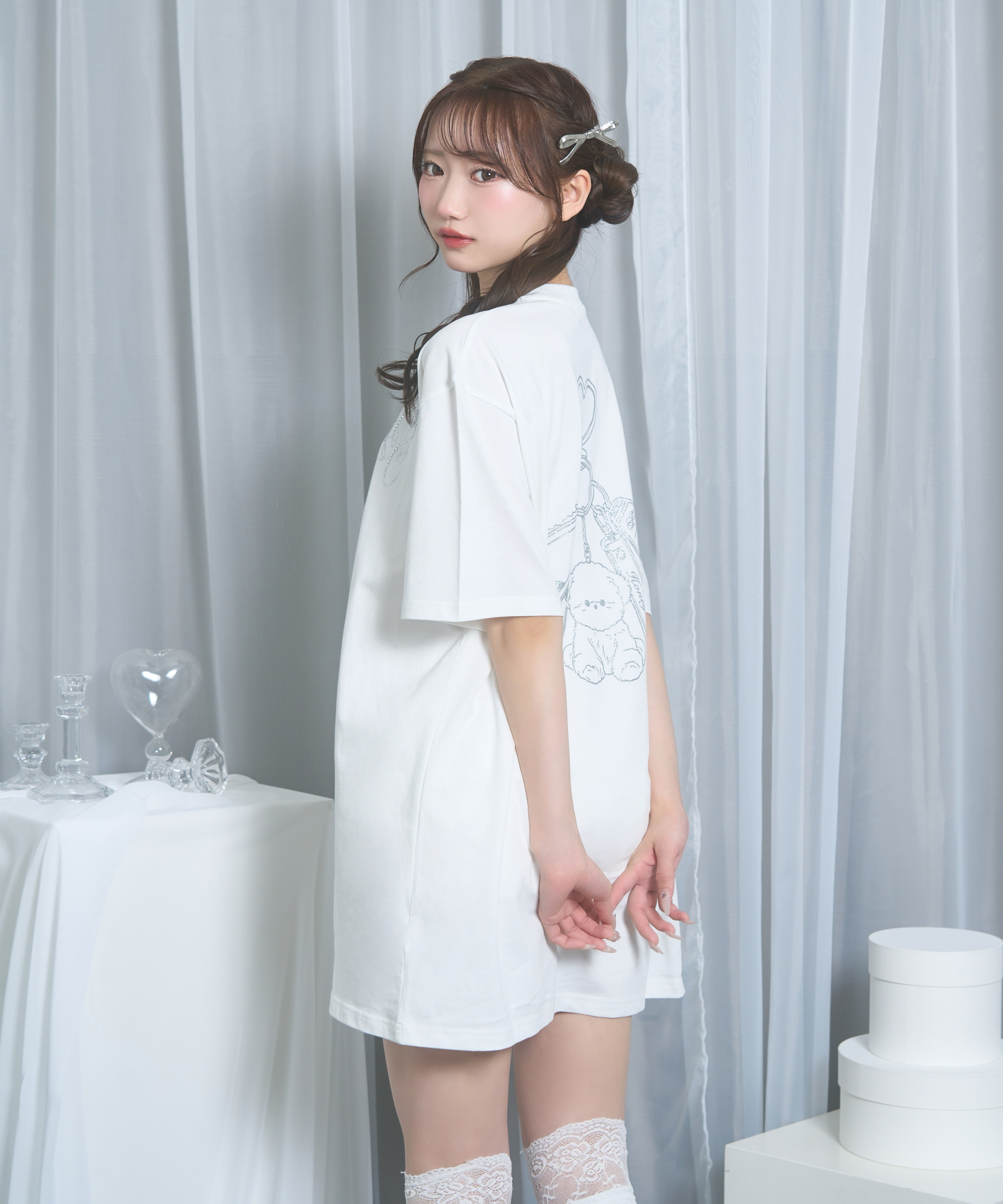 dog charm Tシャツ