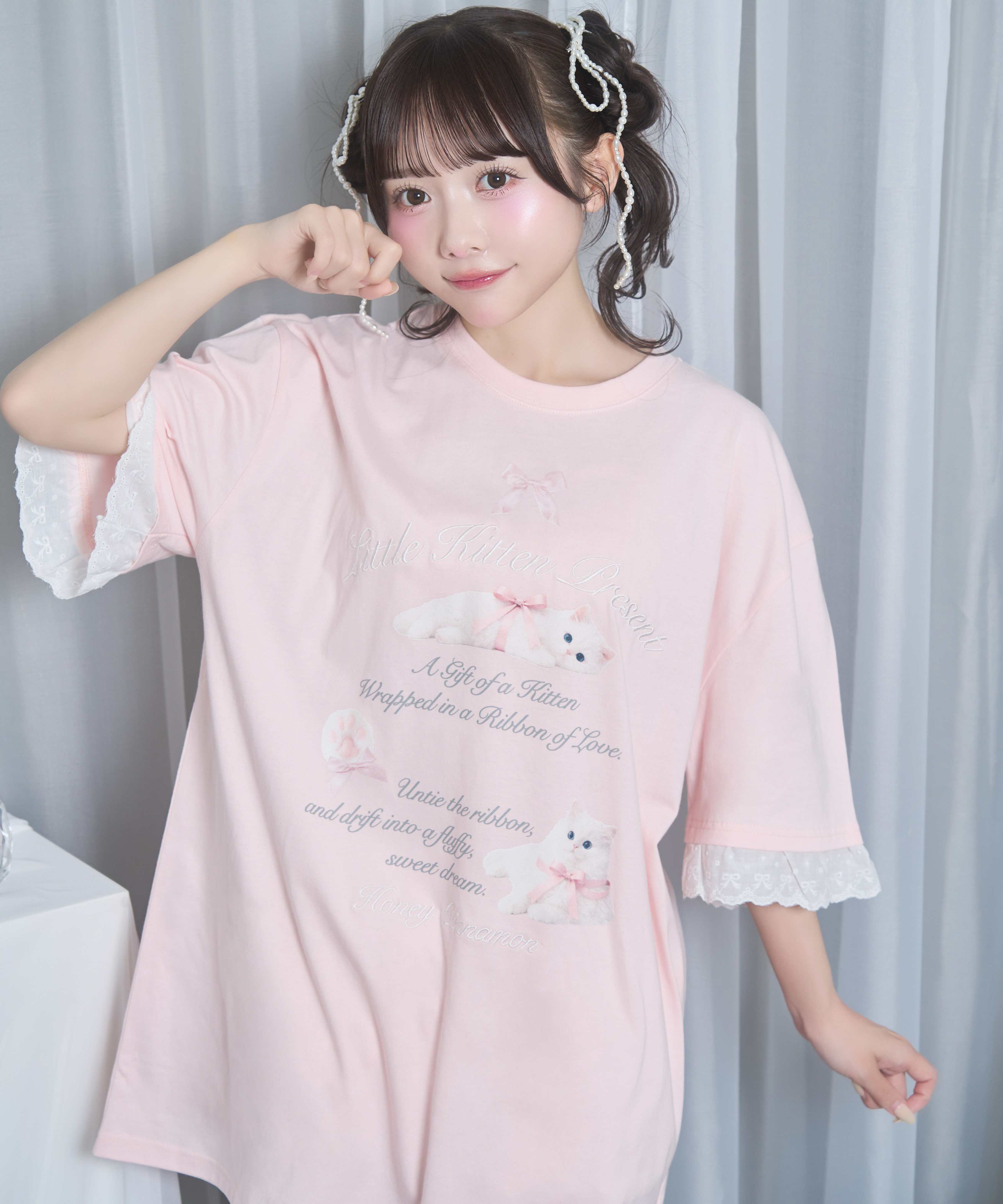 ribbon kittenTシャツ