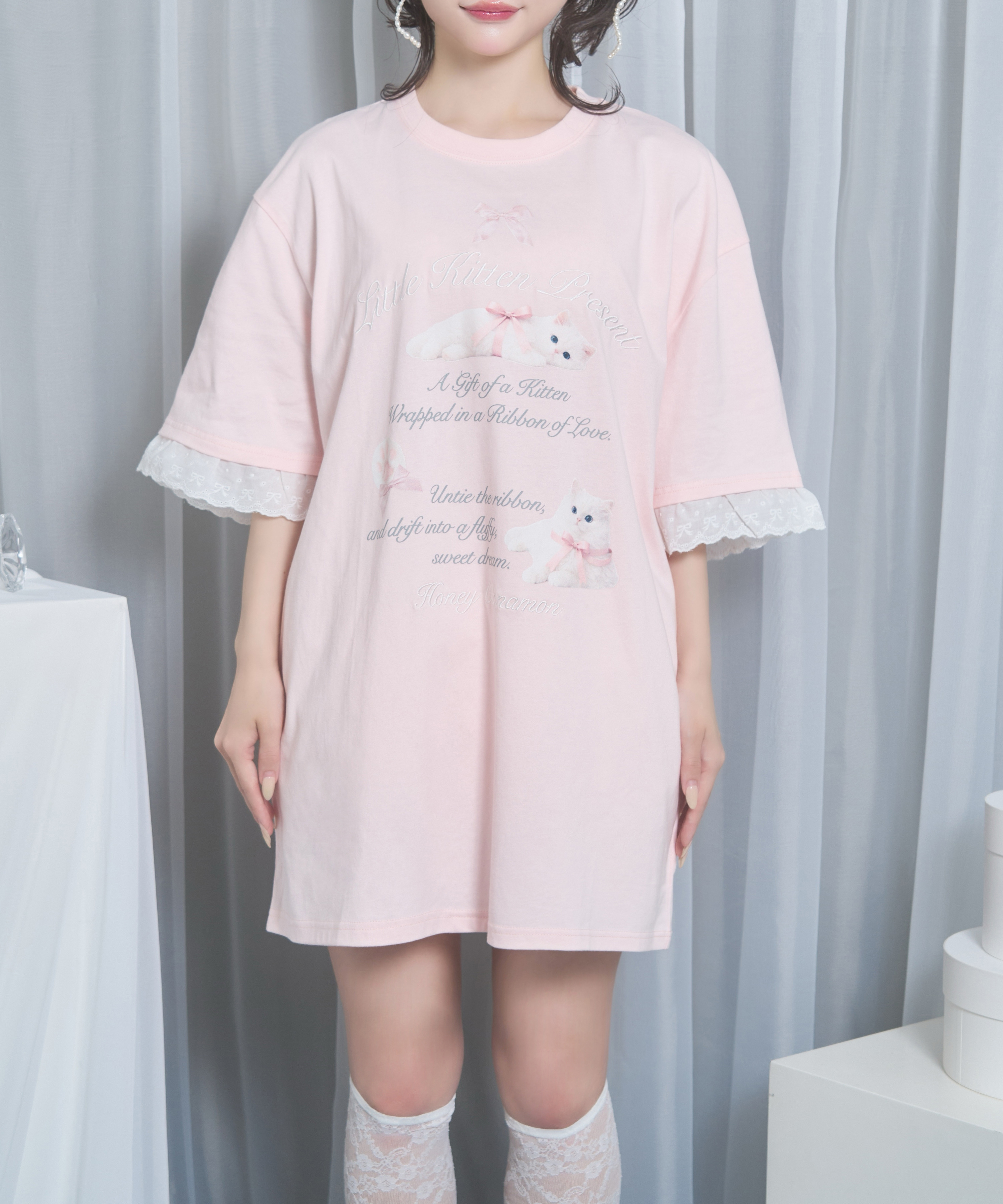 ribbon kittenTシャツ