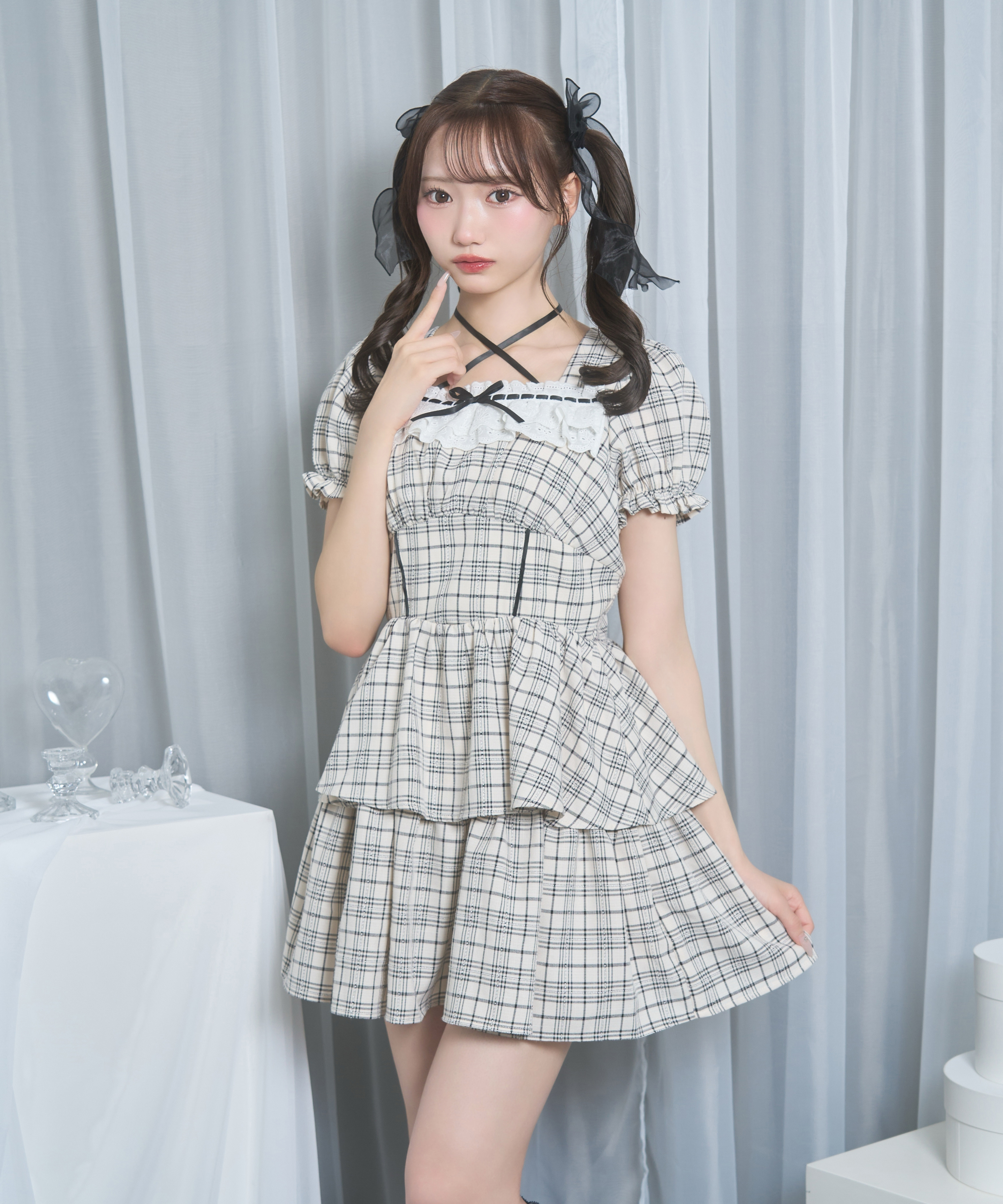 デコルテリボンチェックワンピース