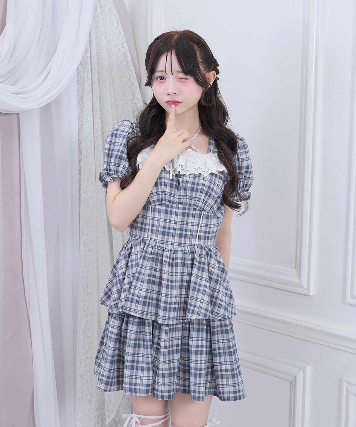 デコルテリボンチェックワンピース