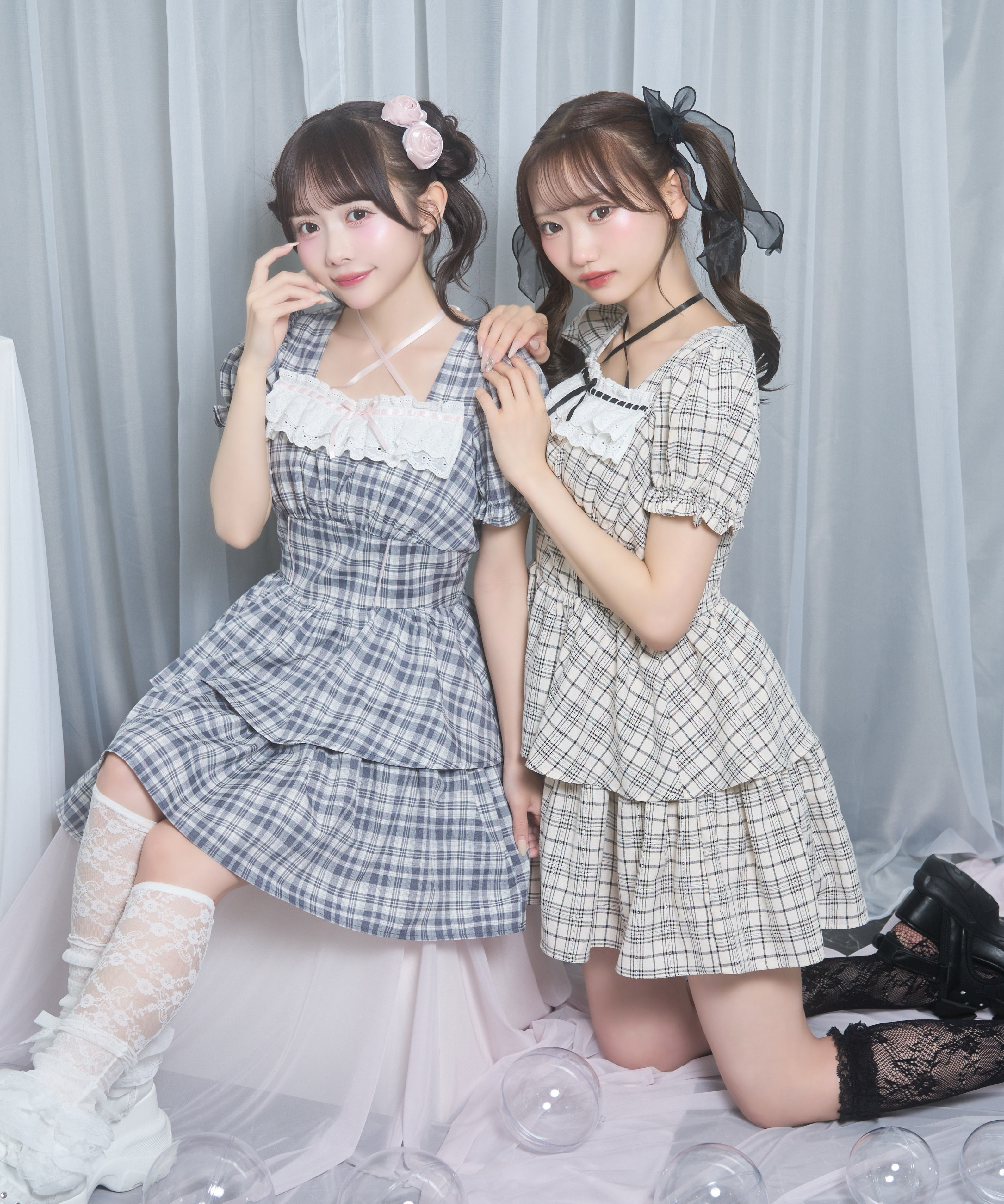 デコルテリボンチェックワンピース