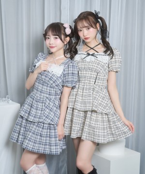 デコルテリボンチェックワンピース