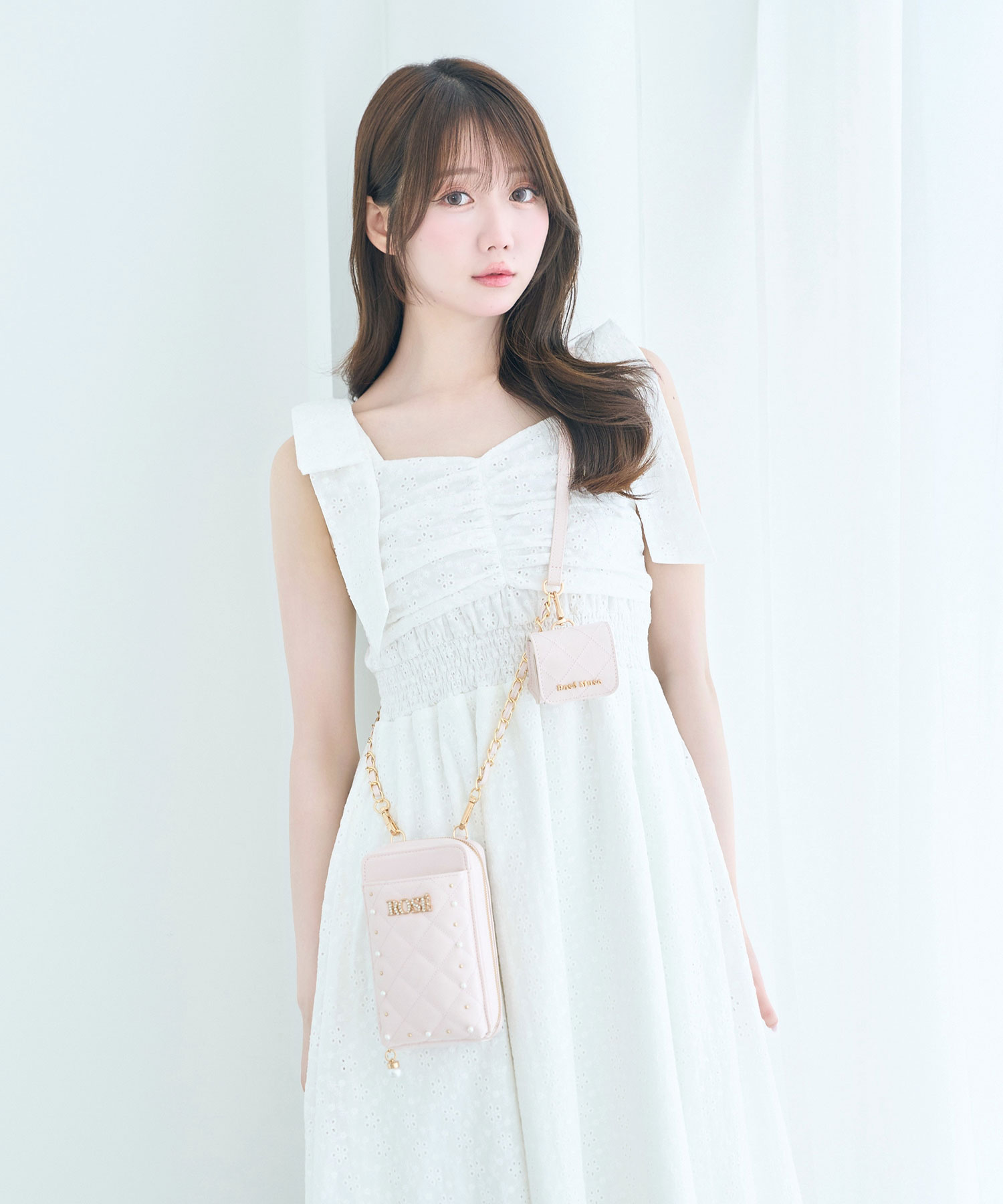 Bijou smartphone shoulder bag – BUNNY APARTMENT