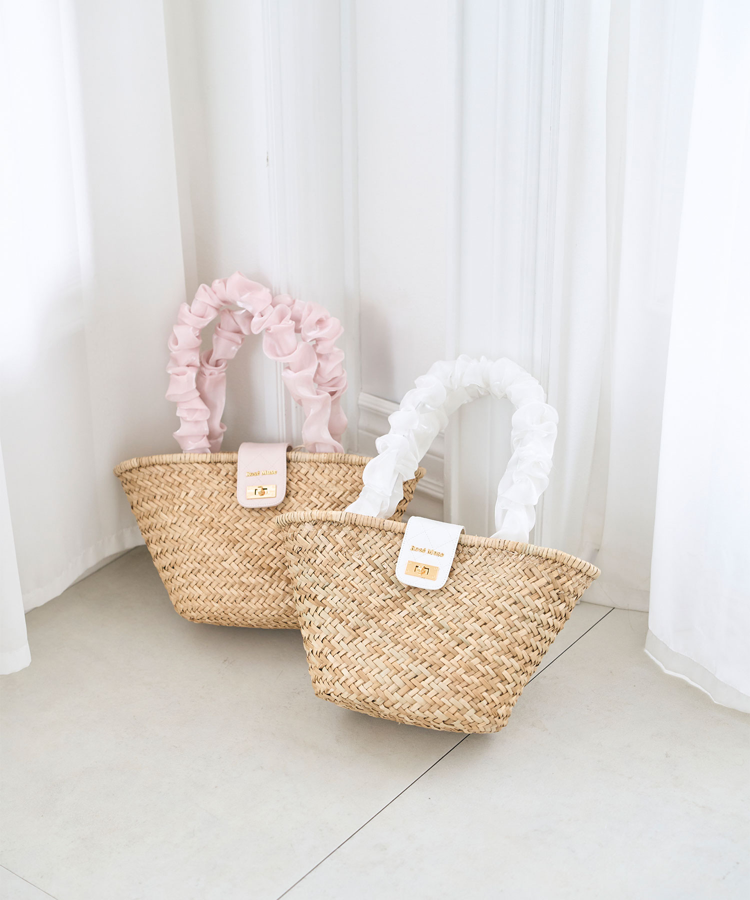 Scrunch handle basket bag