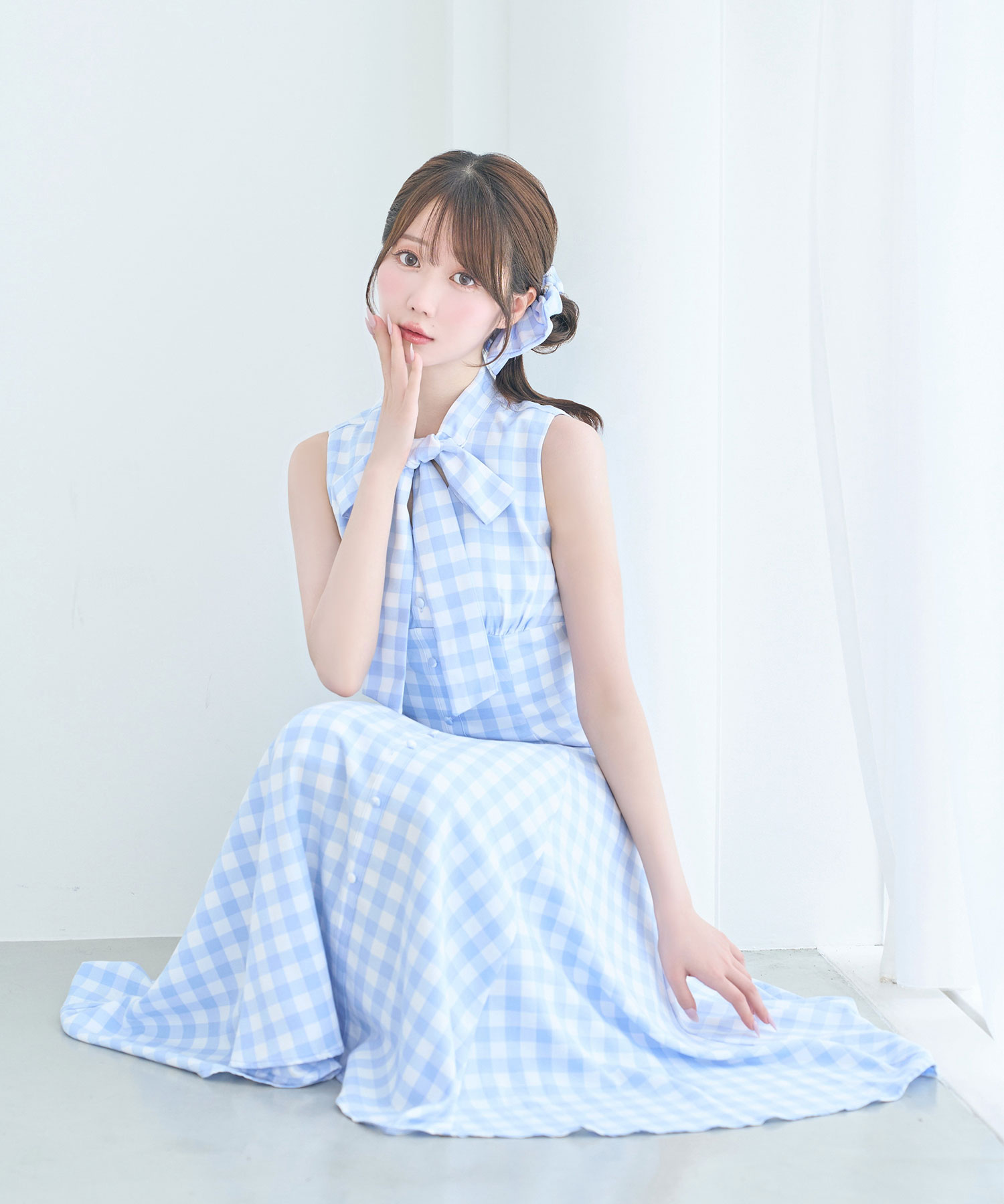Gingham check ribbon dress