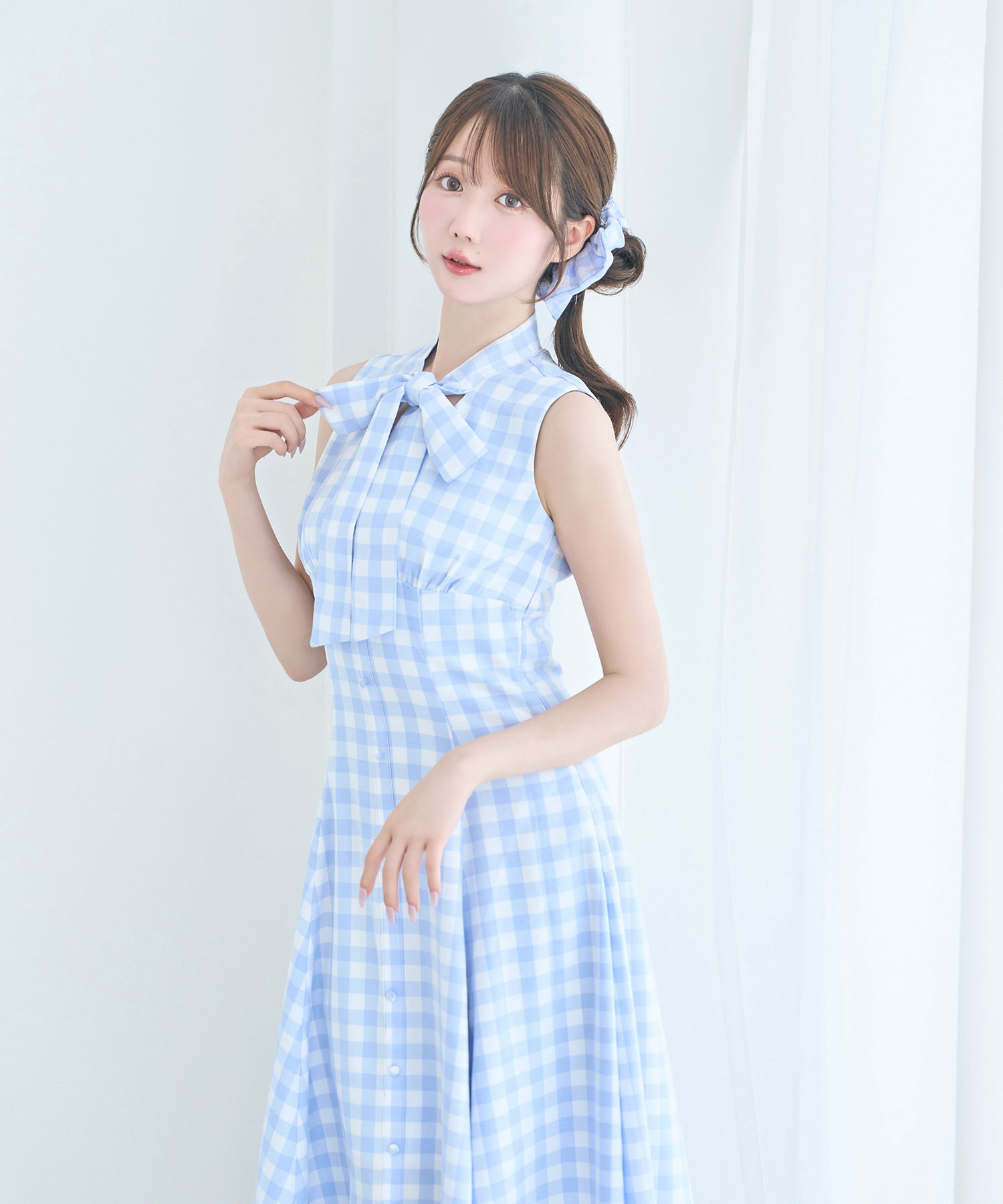 Gingham check ribbon dress