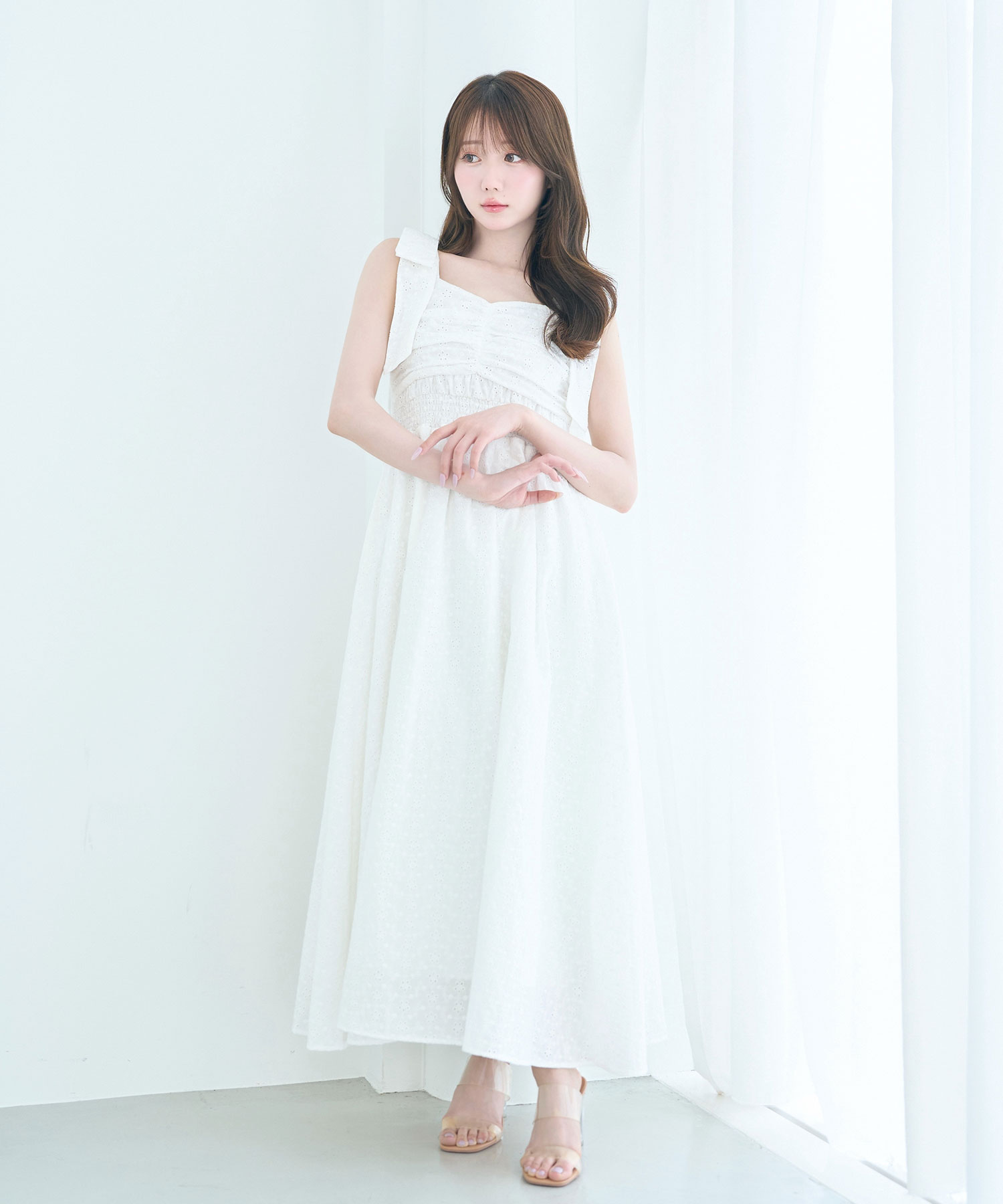 Cotton lace ribbon cami dress