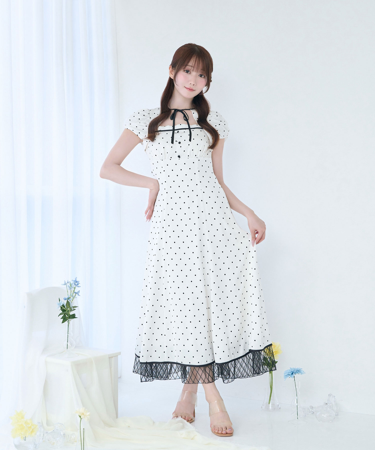 Piping puff sleeve dress