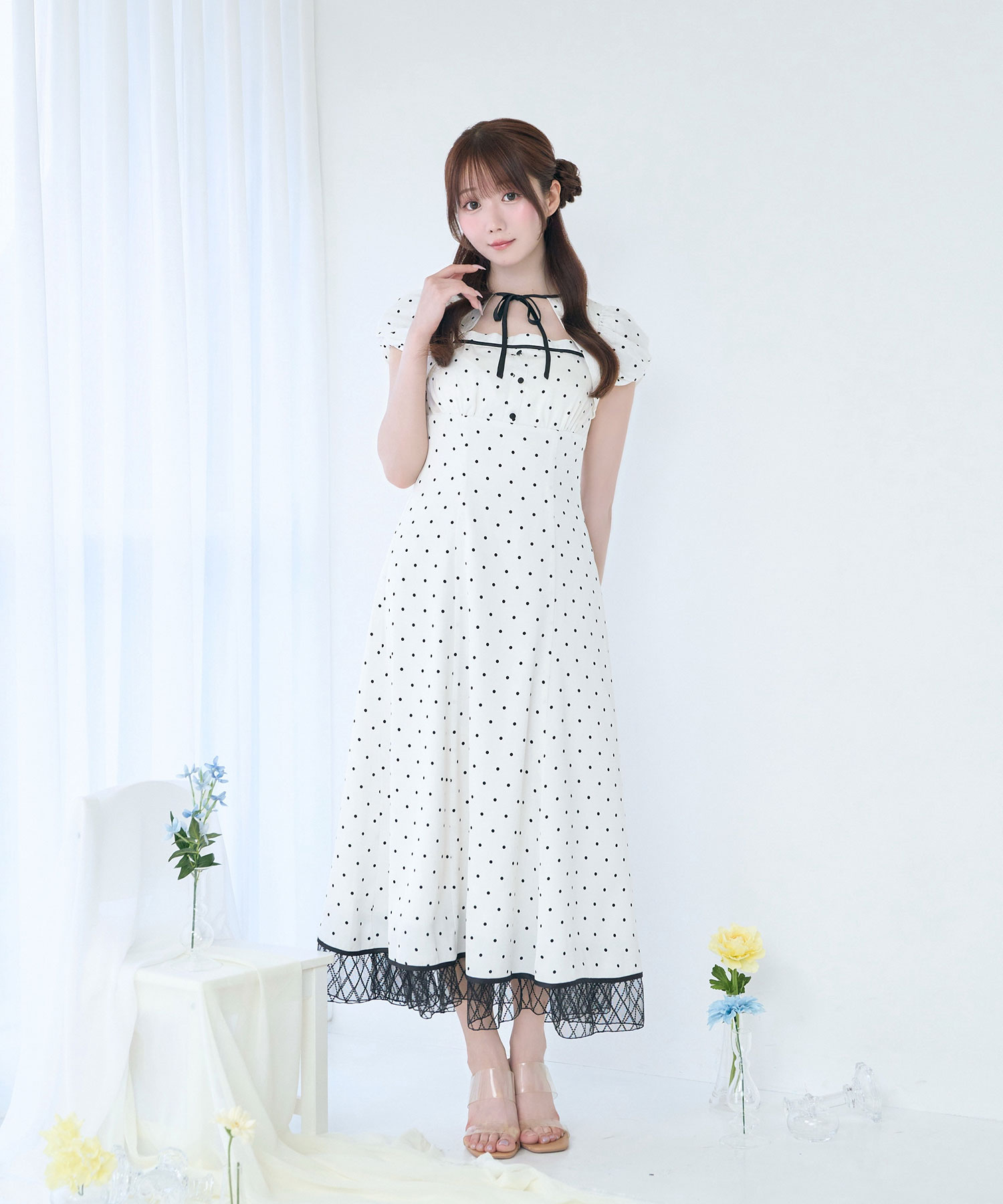 Piping puff sleeve dress