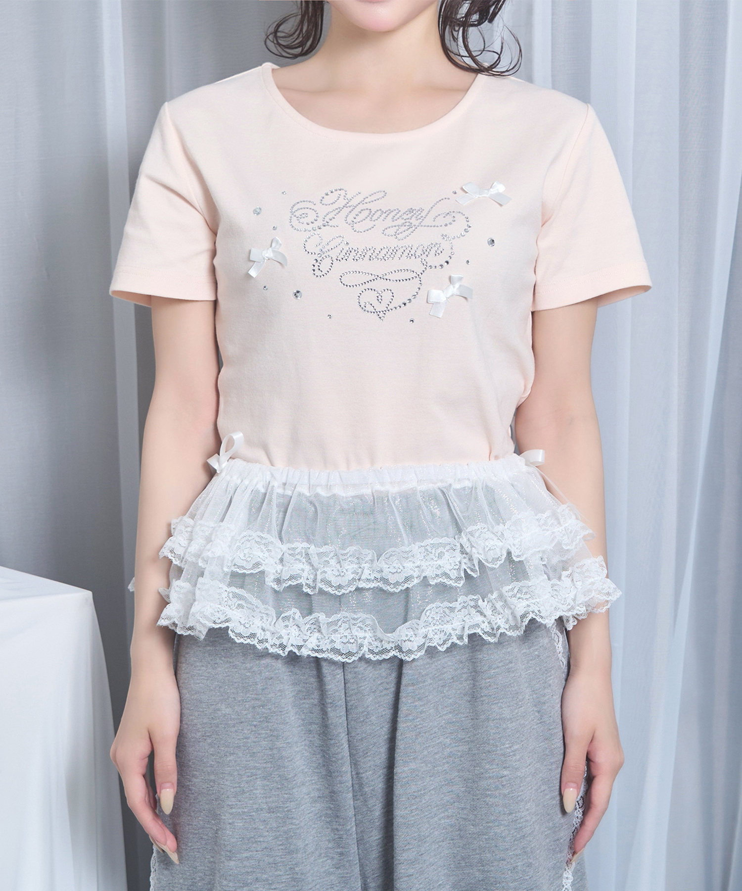 ビジューロゴTシャツ