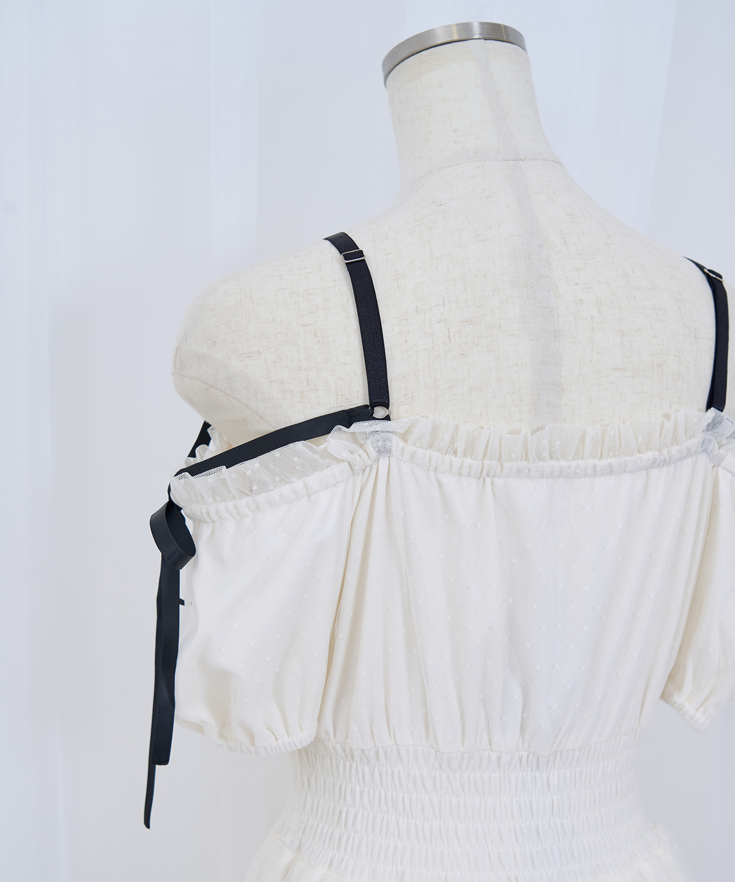 ドットチュールオフショルワンピース
