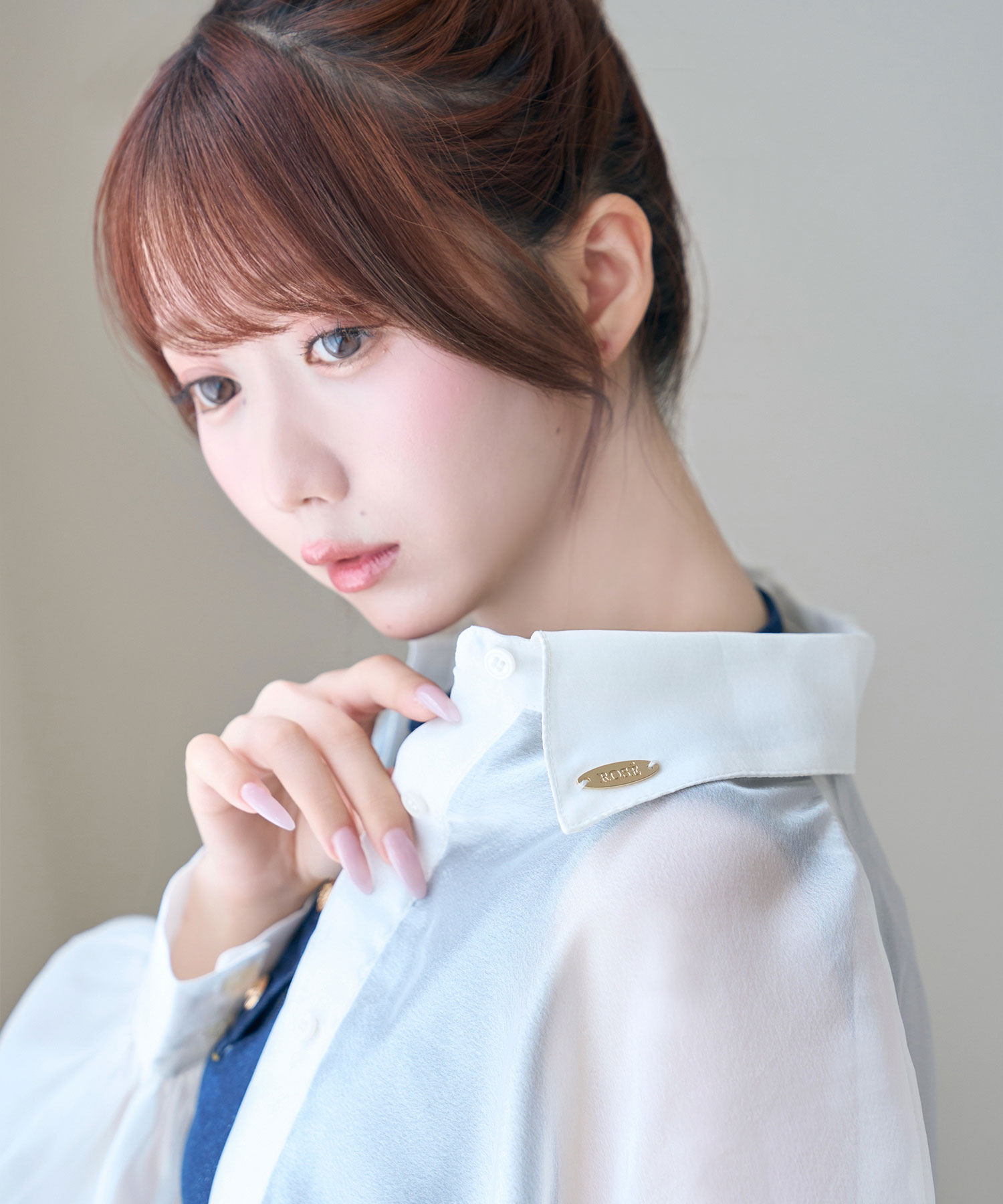 Volume sleeve sheer shirt