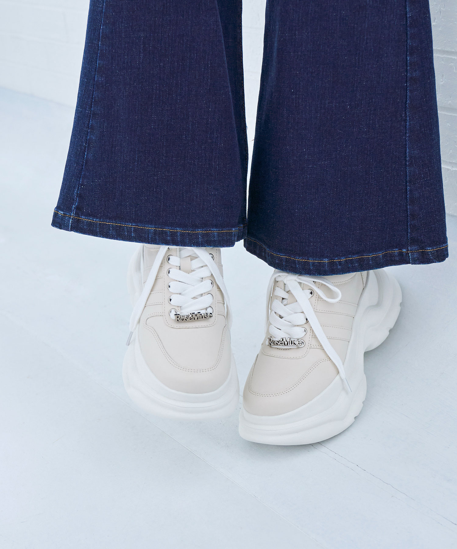 Platform sneakers