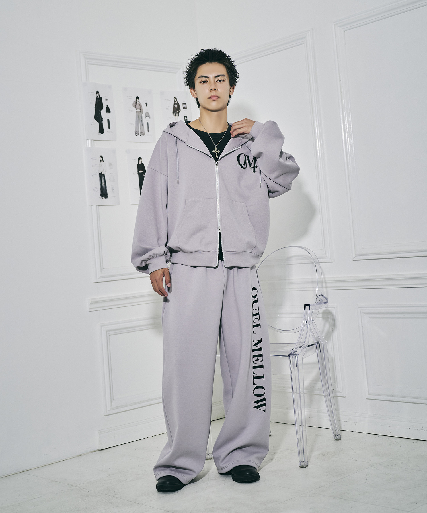 UNISEX QMワッペンジップパーカー / グレー