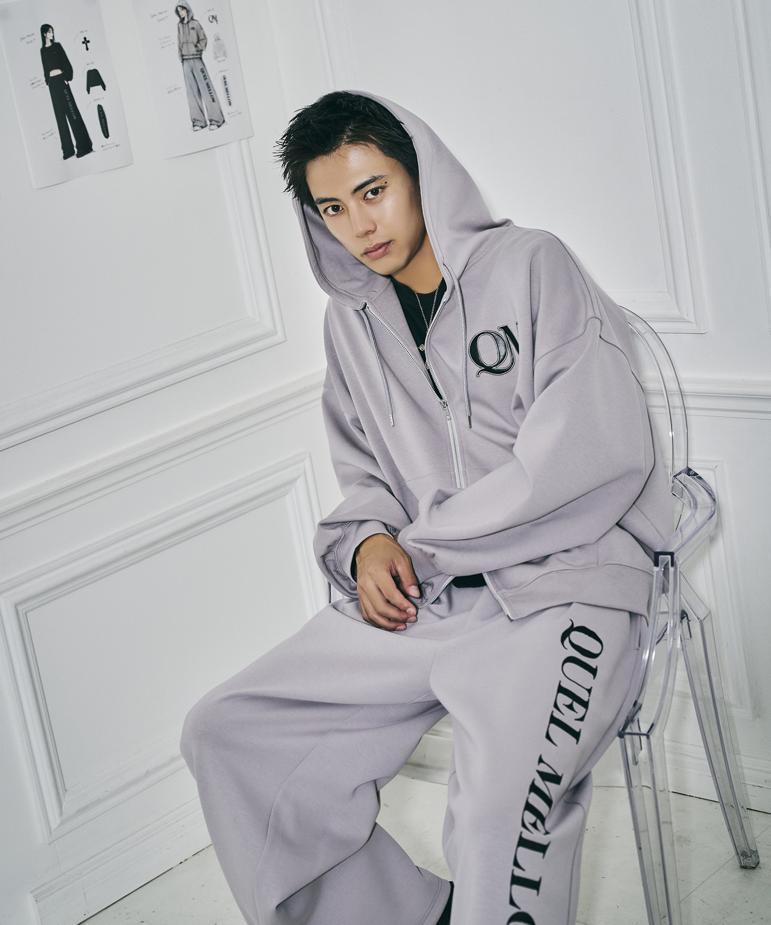 UNISEX QMワッペンジップパーカー / グレー