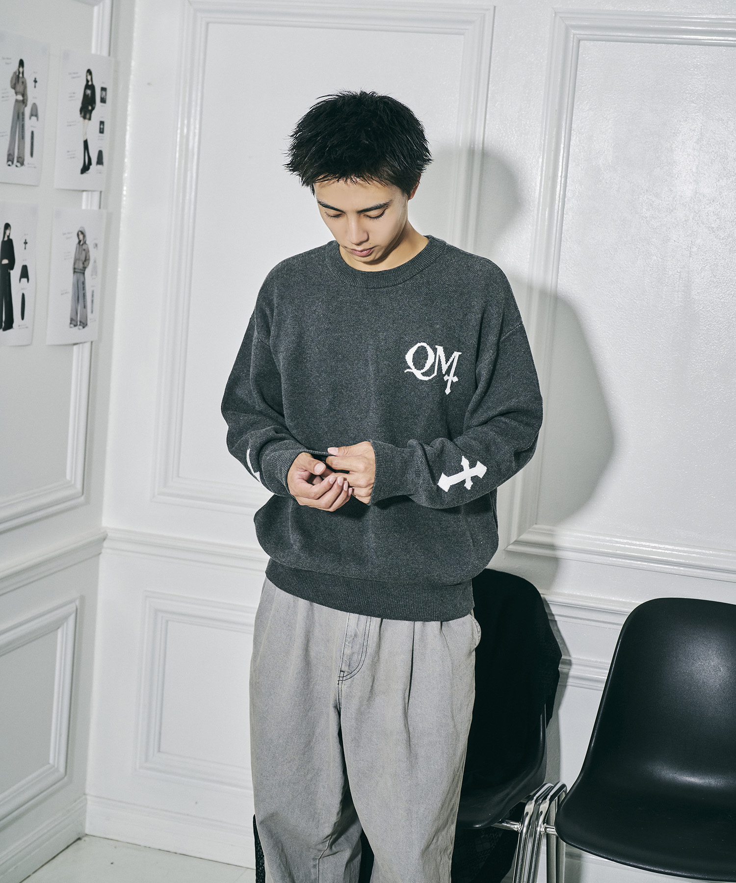 UNISEX ジャガードロゴニット / チャコールグレー