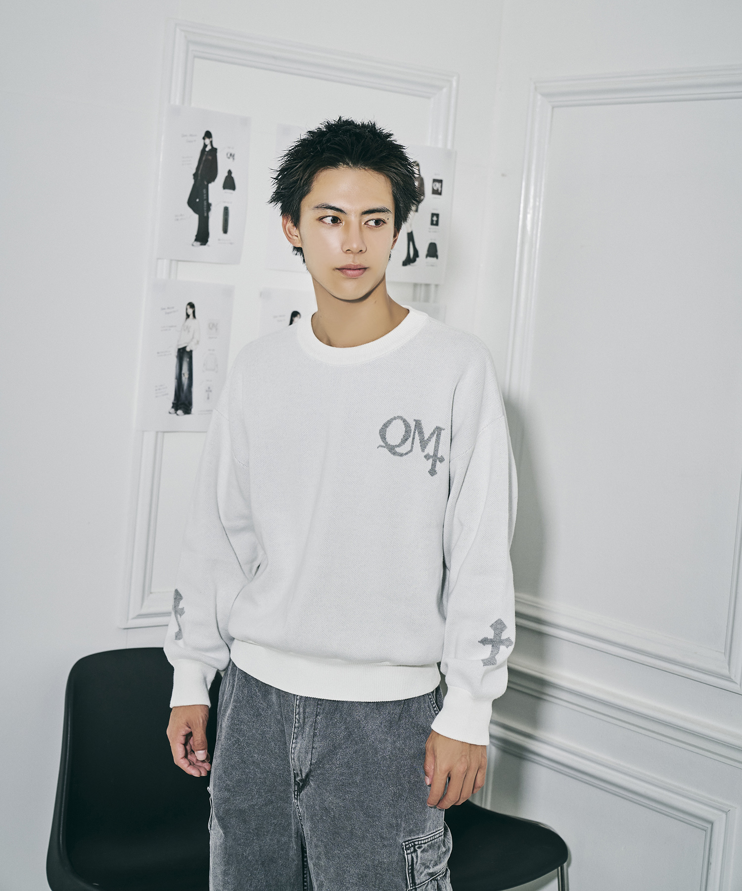 UNISEX ジャガードロゴニット / ホワイト