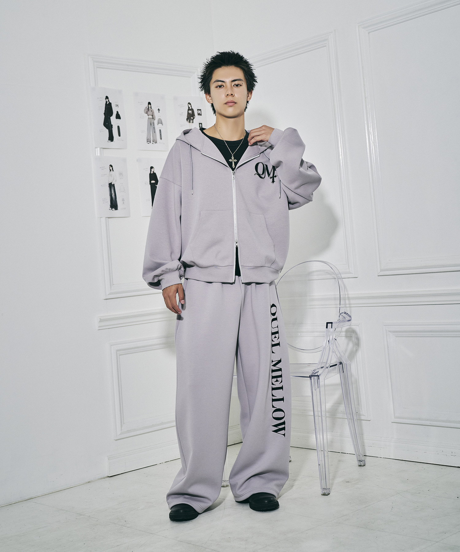 UNISEX エンブロイダリーロゴスウェットパンツ / グレー