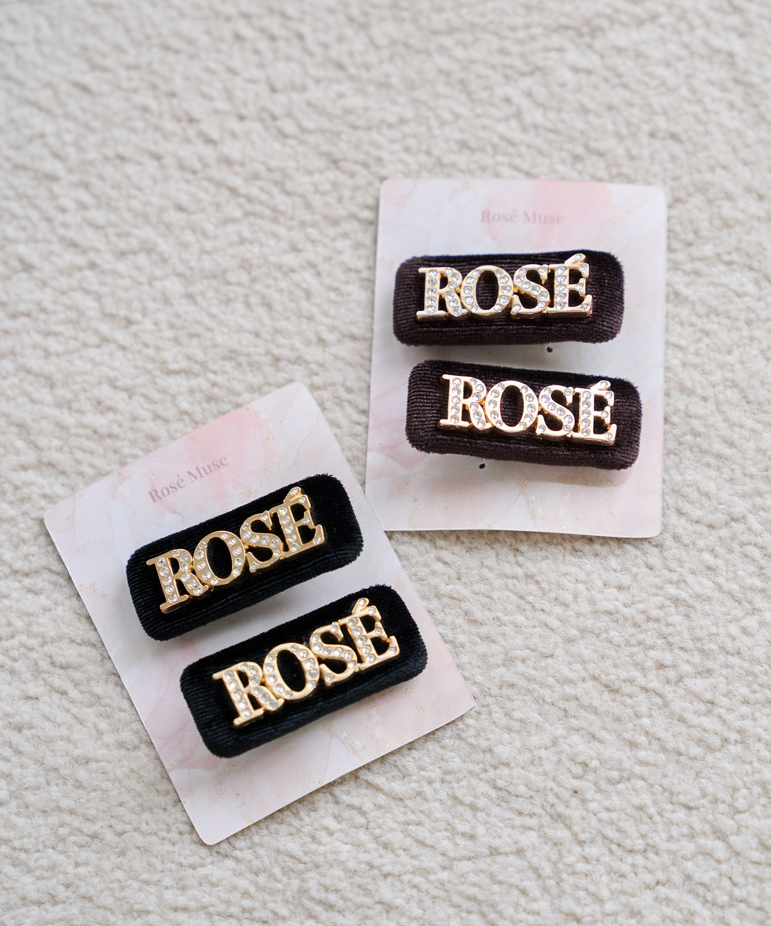 Bijou logo hair pin set