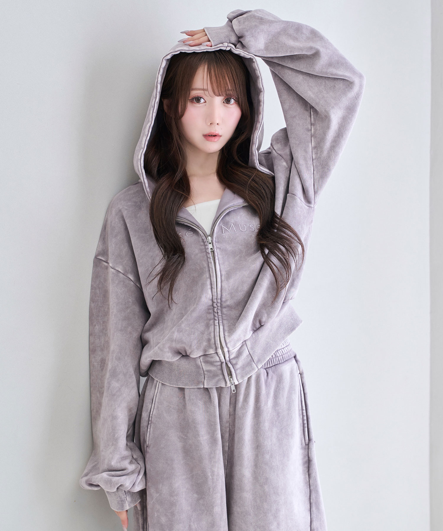 Chemical washed hoodie
